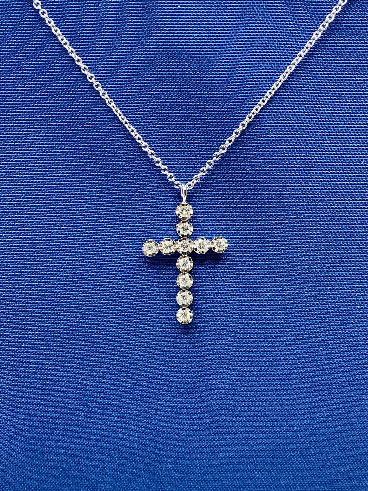 Collana Recarlo Con Croce in Oro 18KT 18KT e Diamanti Ct. 0,18
