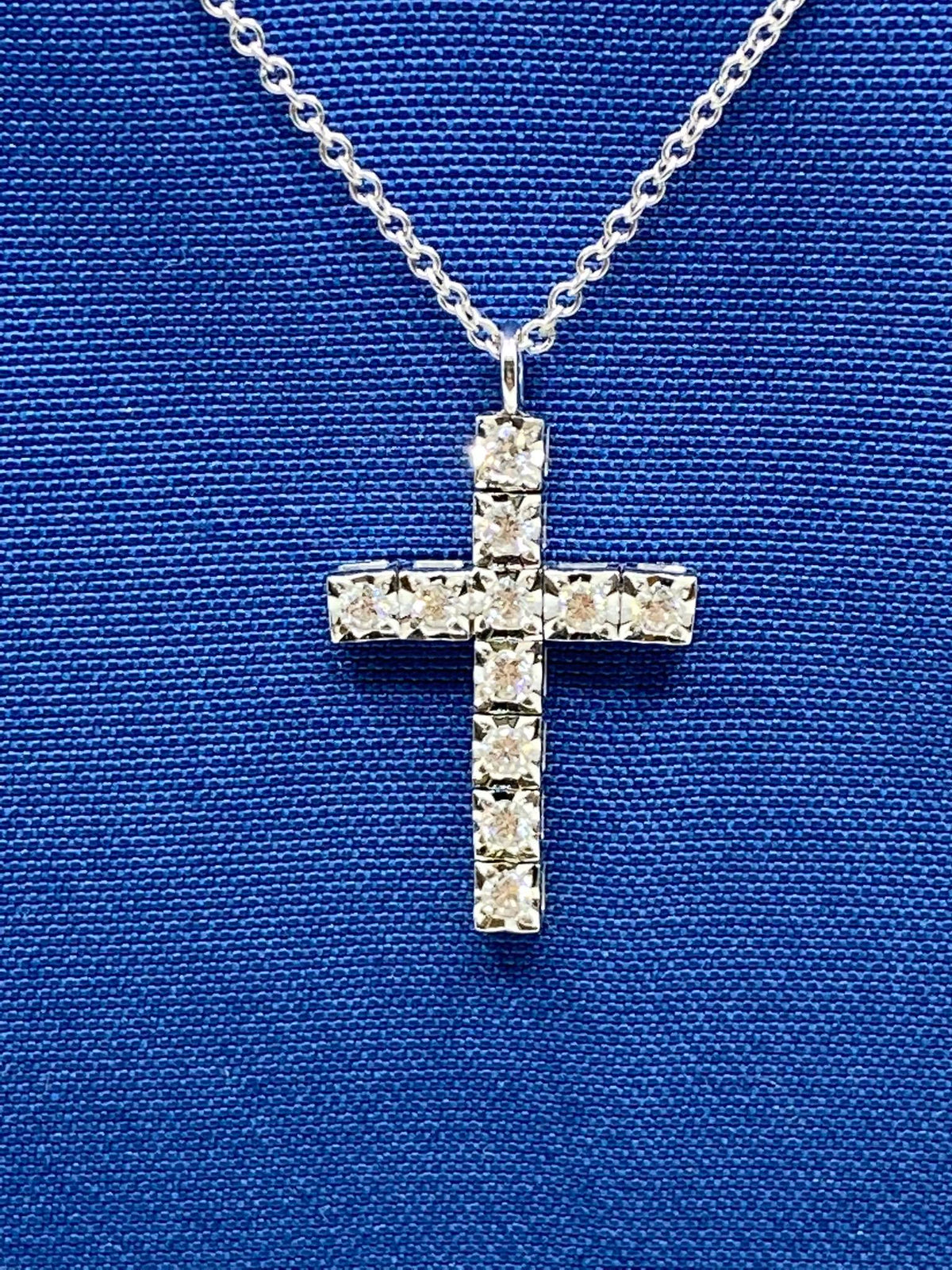 Collana Recarlo Con Croce in Oro 18KT 18KT e Diamanti Ct. 0,18