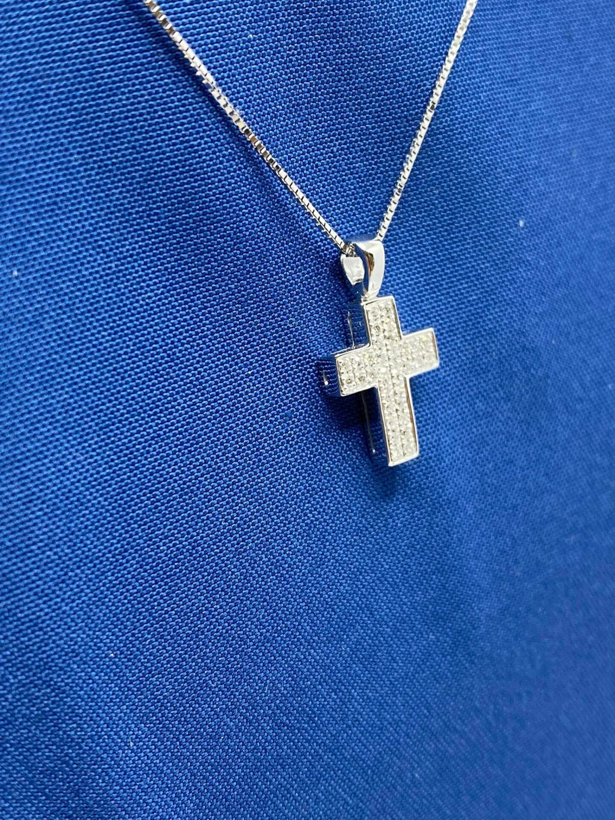 Collana Recarlo Con Croce in Oro 18KT 18KT e Diamanti Ct. 0,11