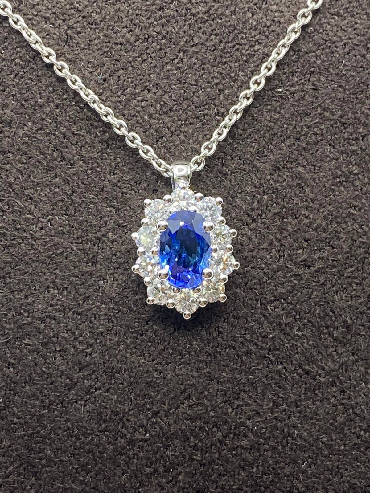 Collana Donna Crivelli con Diamante e Zaffiro Ct 0,59