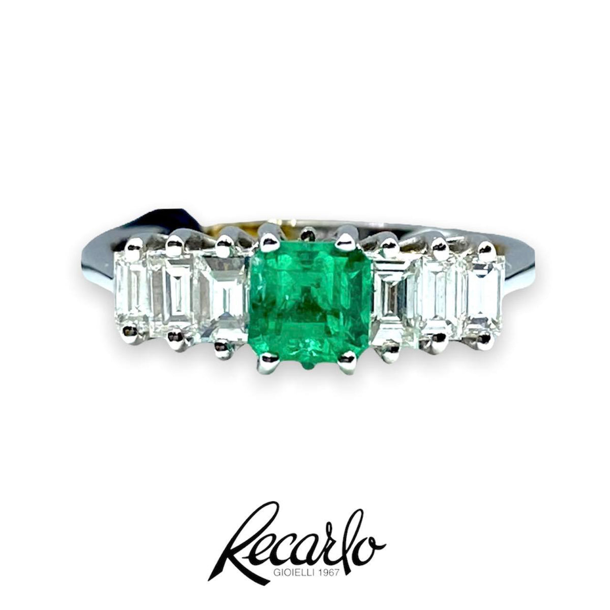 Anello Recarlo con Smeraldo Ct 0.58 - ZD060/B