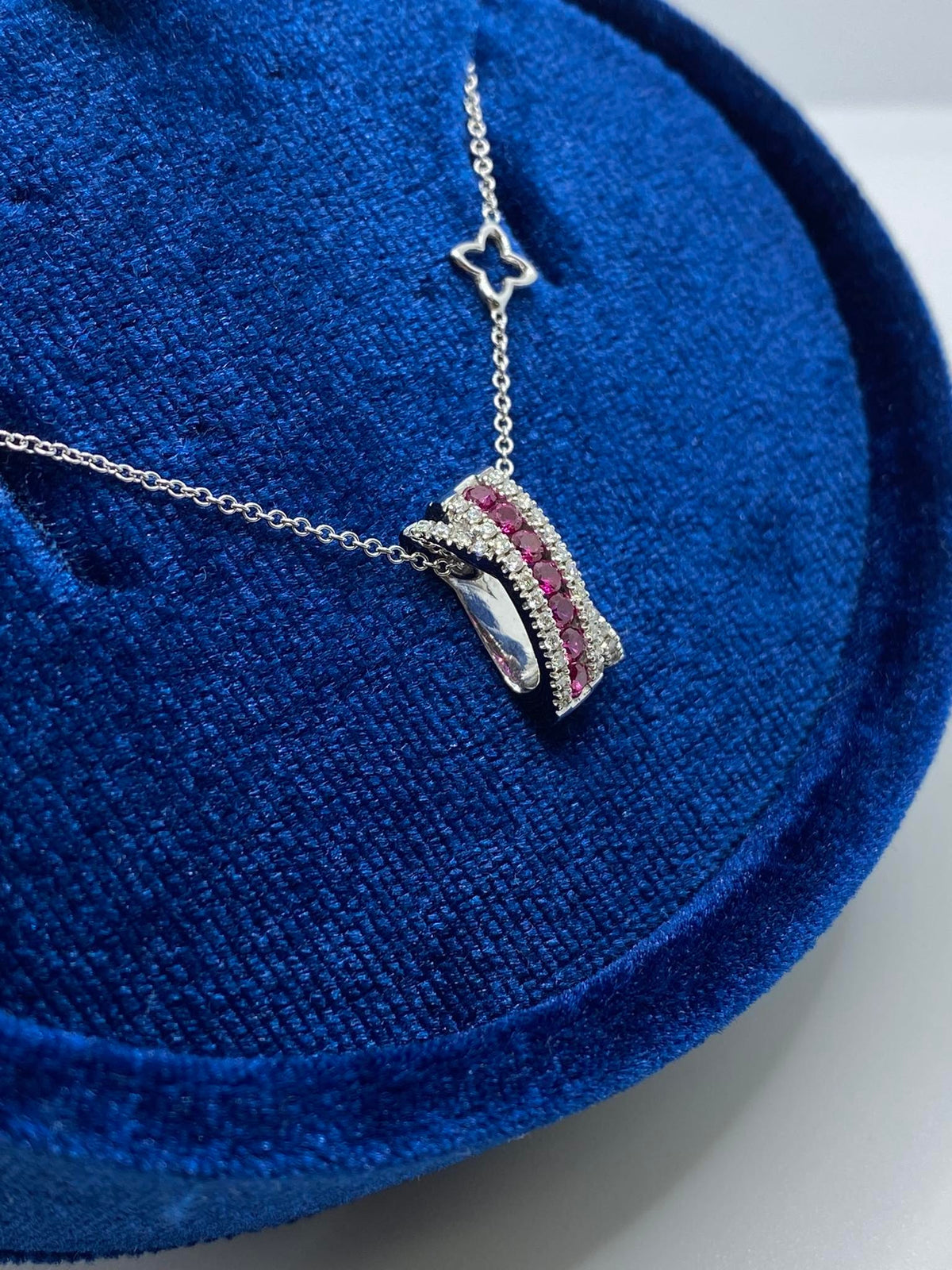 Collana Recarlo Deco’ con Diamanti e Rubino Ct 0.31