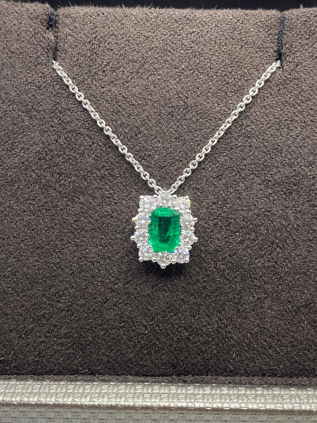 Collana Donna Crivelli con Smeraldo e Diamanti