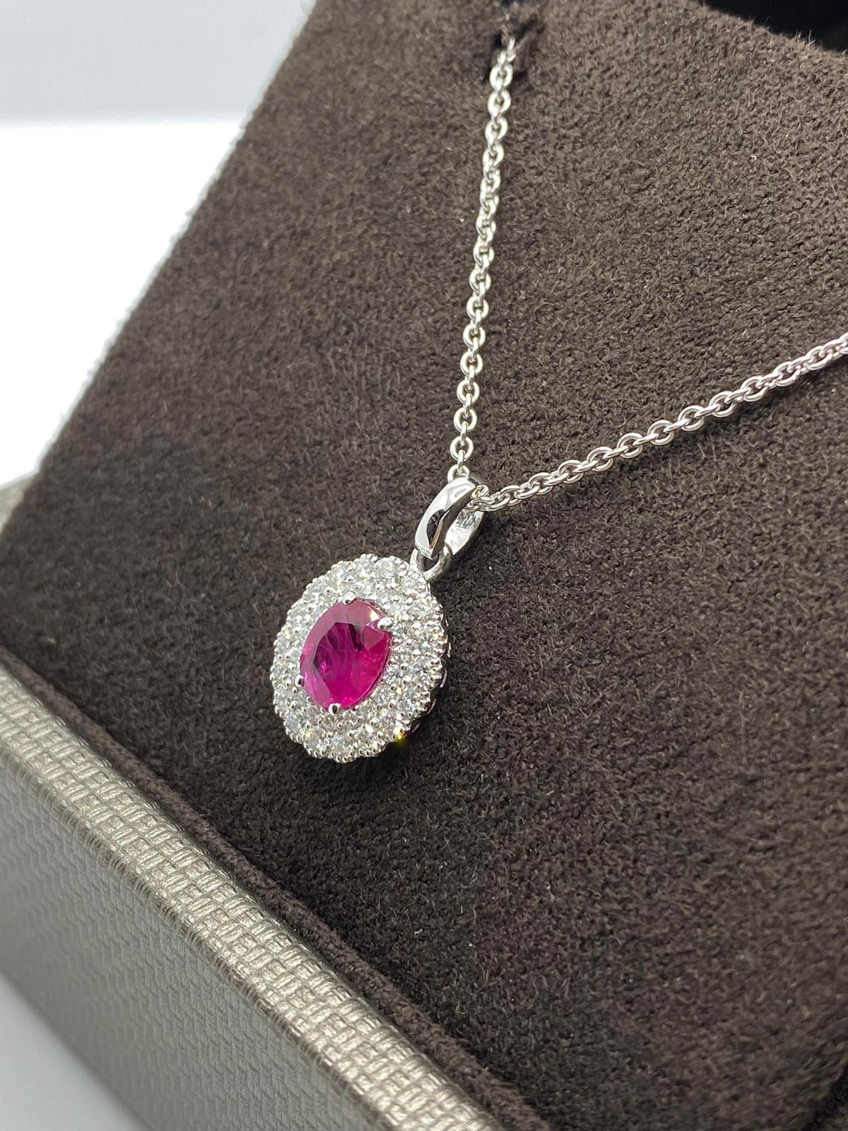 Collana Donna Crivelli con Diamanti e Rubino CT 0.75