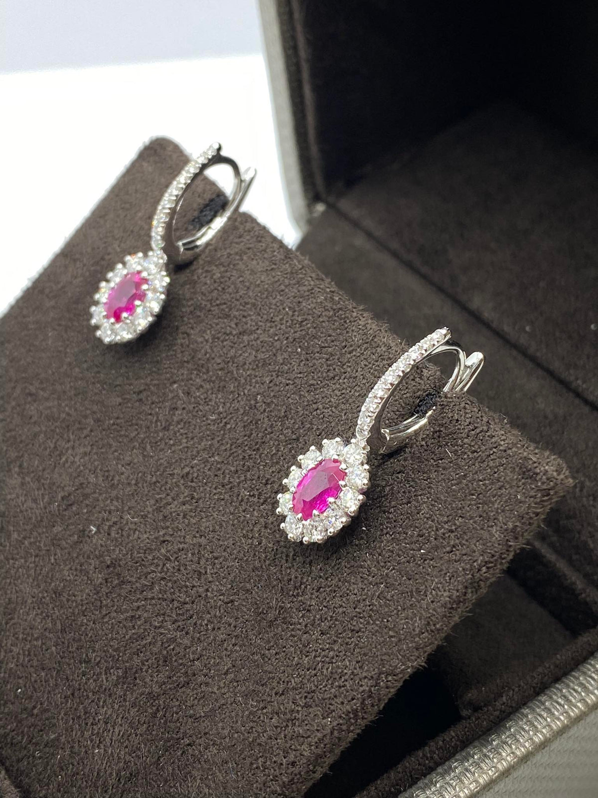 Orecchini Donna Crivelli con Rubino Ct 1,05 e Diamanti