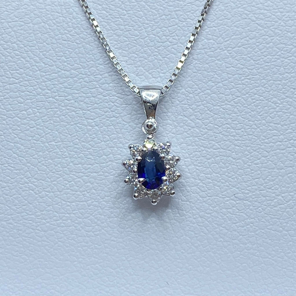 Collana Pg Gioielli in Oro 18KT 18KT con Diamanti e Zaffiro