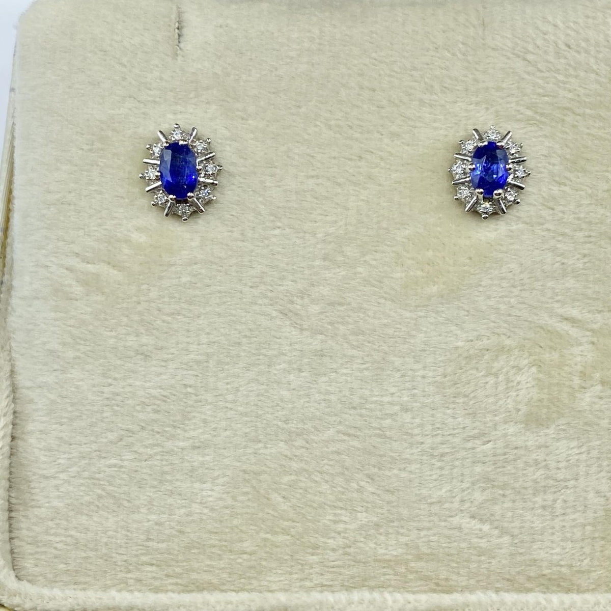 Orecchini Donna Oro 18KT con Zaffiri Ct. 1.10 e Diamanti