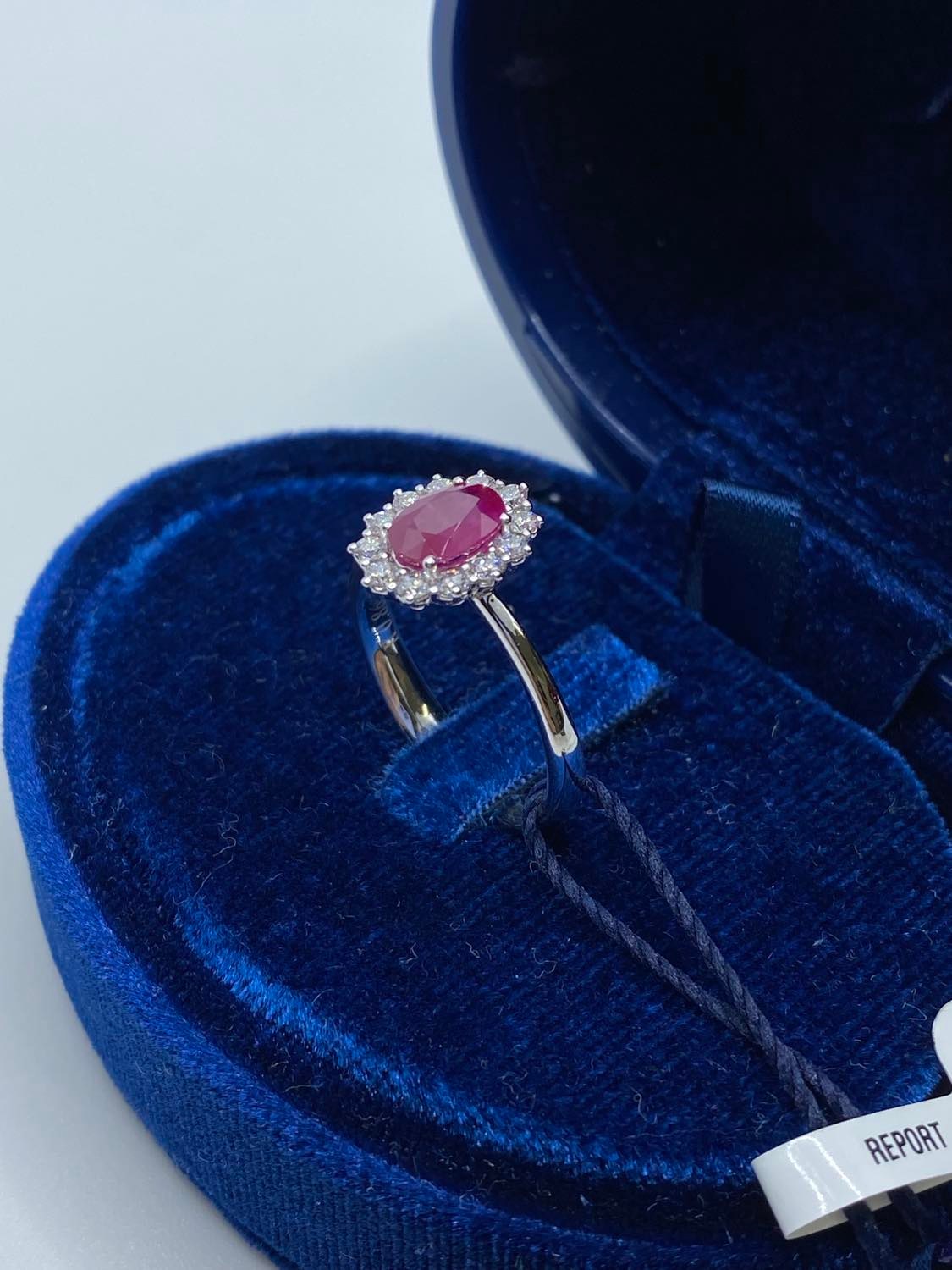 Anello Recarlo con Diamanti e Rubino Ct 0,86