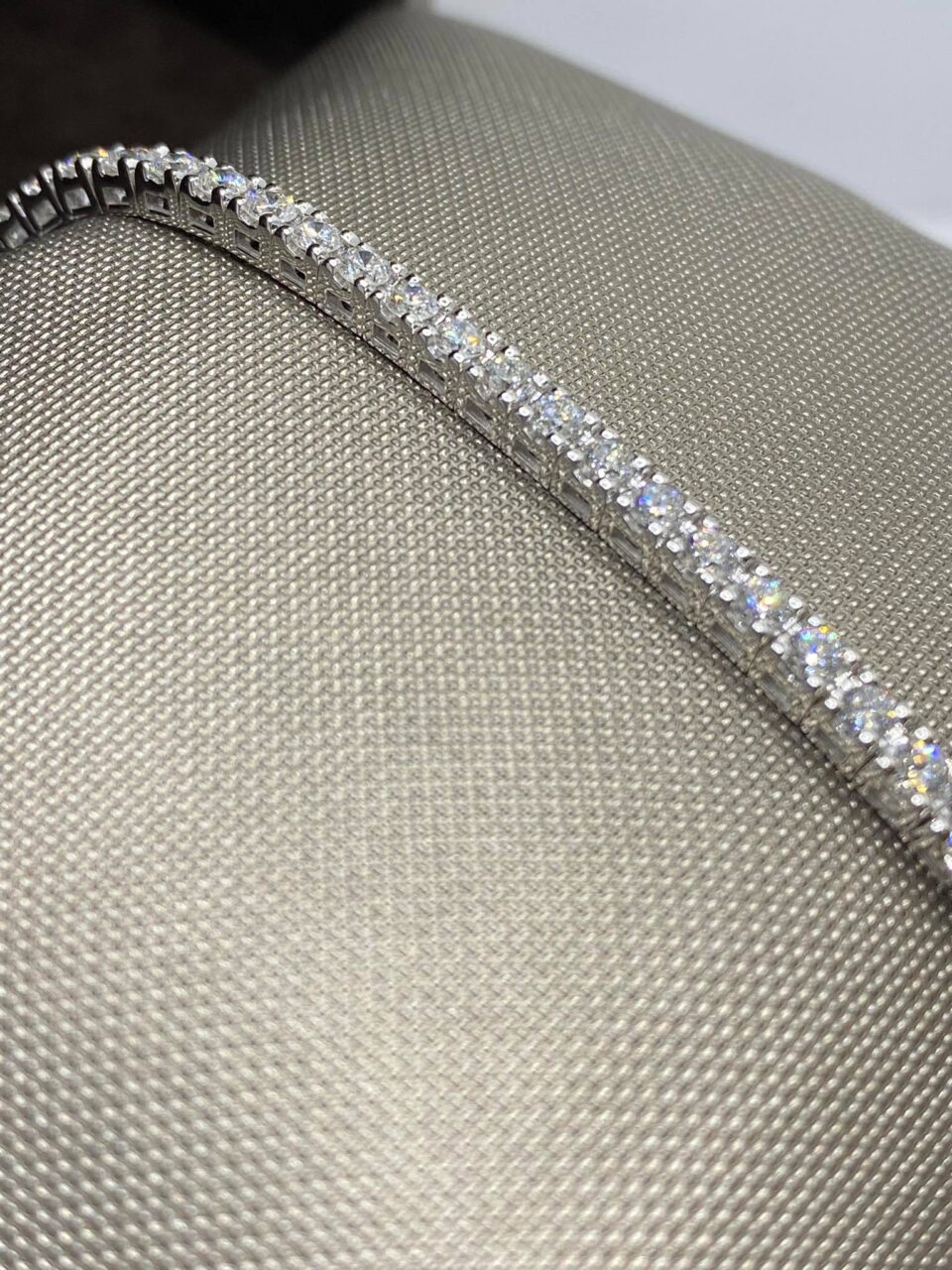 Bracciale Tennis Crivelli in Oro 18KT 18KT e Diamanti Ct 3.50