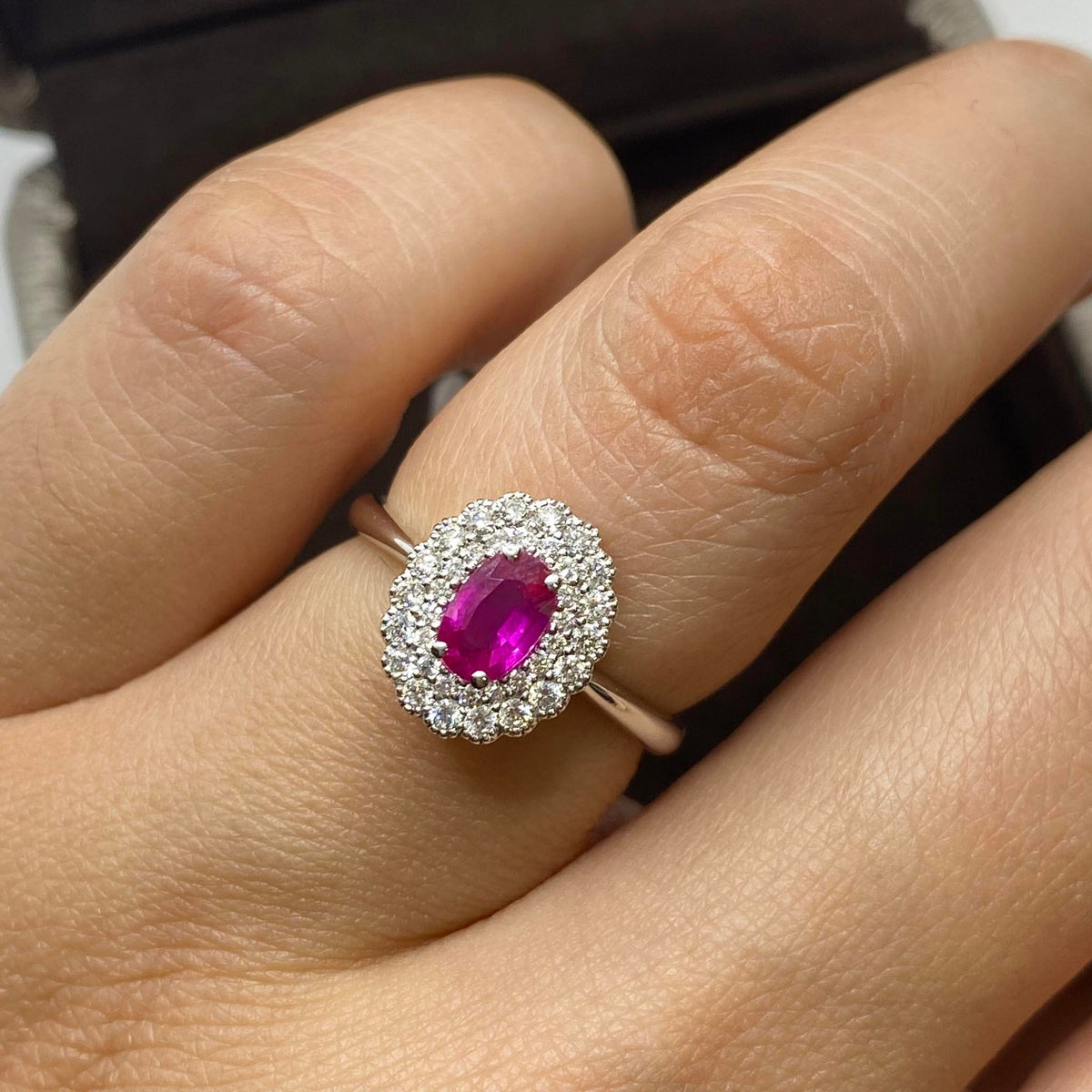 Anello Donna Crivelli con Diamanti e Rubino Ct. 0.51