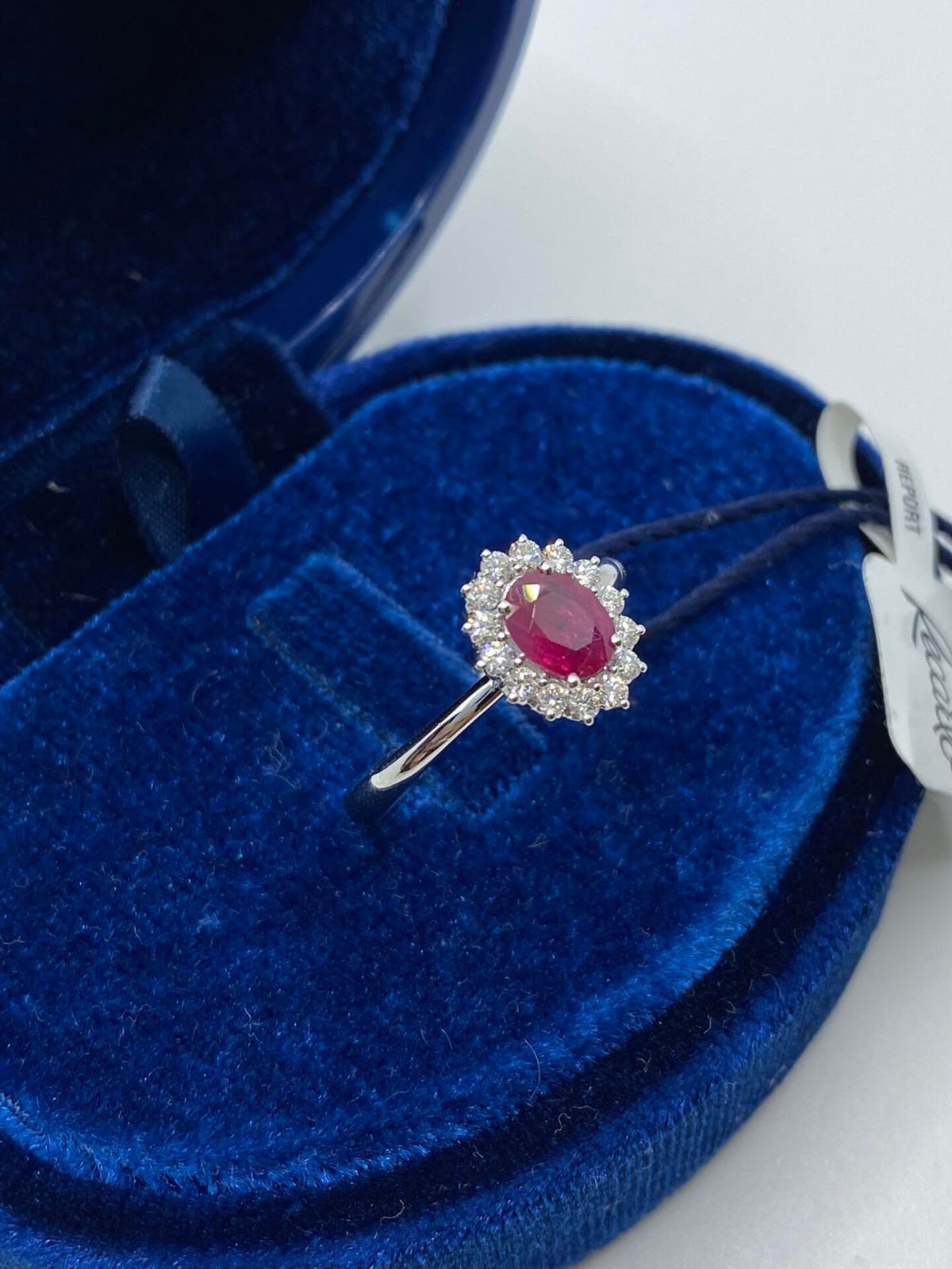 Anello Recarlo con Diamanti e Rubino Ct 0,60