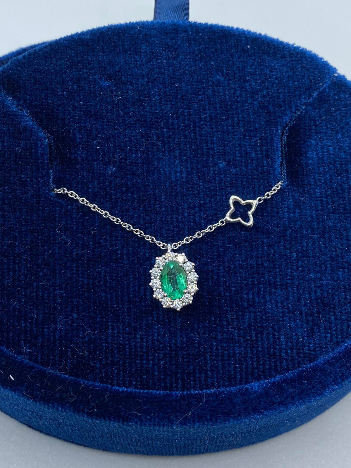 Collana Donna Recarlo con Diamanti e Smeraldo Ct. 0,36