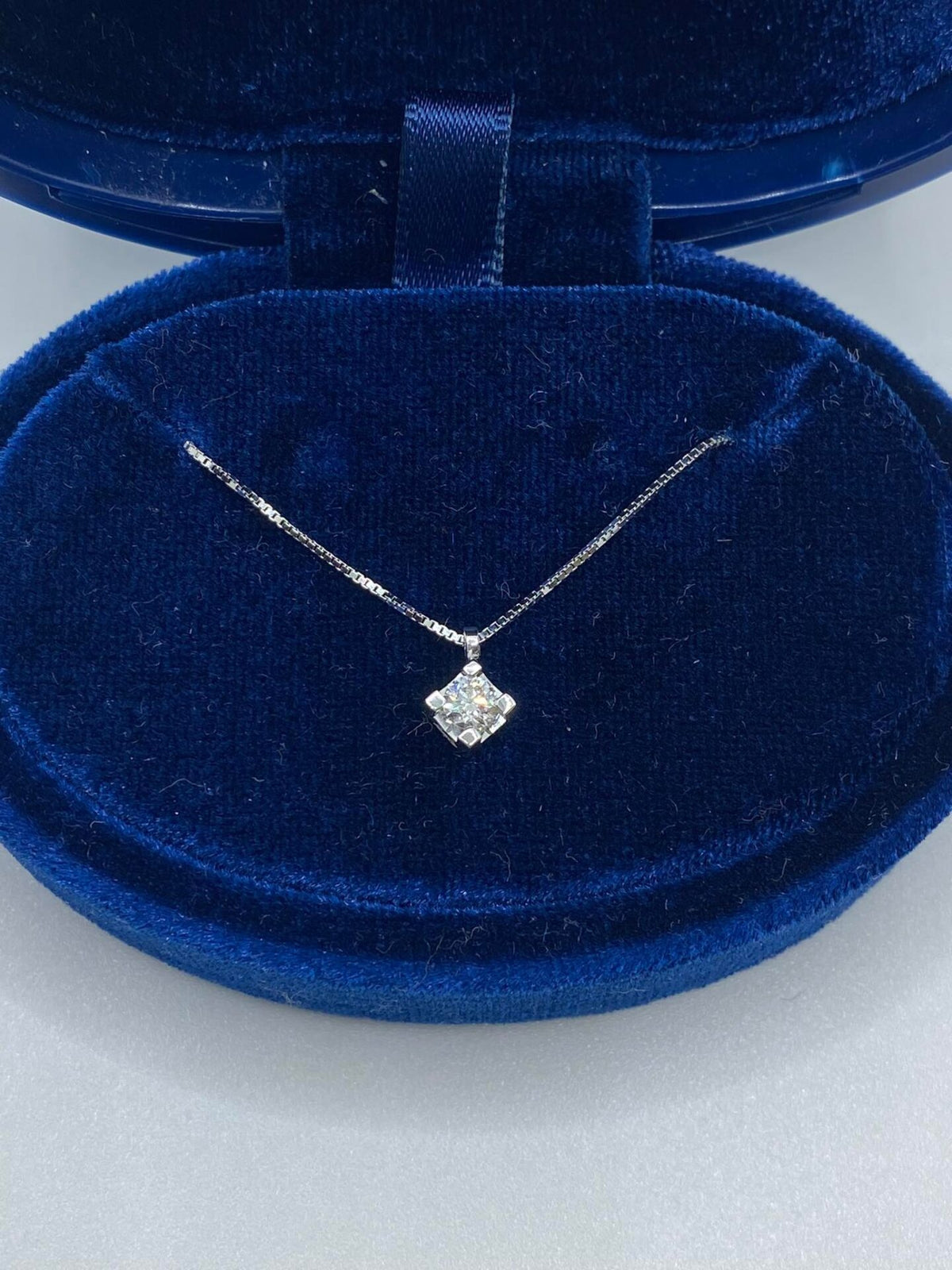 Collana Recarlo Punto Luce Maria Teresa con Diamante Ct 0.16