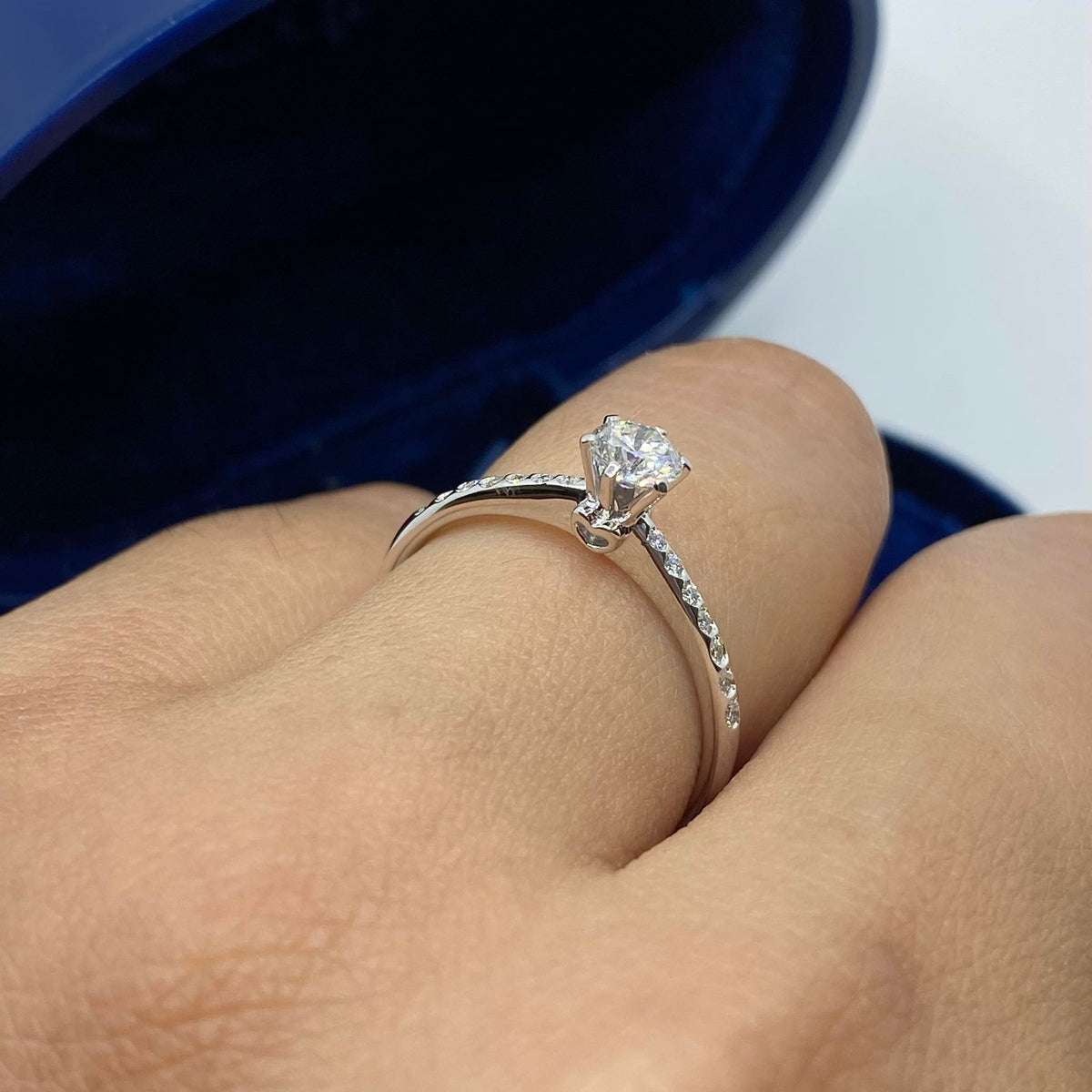 Anello Recarlo Solitario Anniversary Six con Diamanti Ct. 0.39
