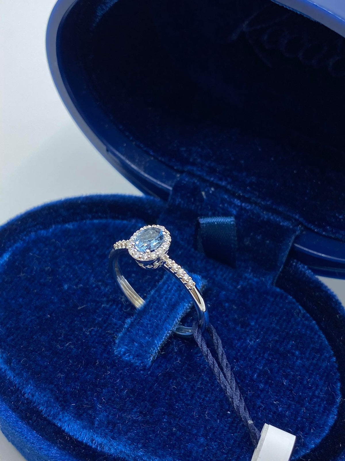 Anello donna Recarlo Iris con Diamanti e Acquamarina Ct. 0.25