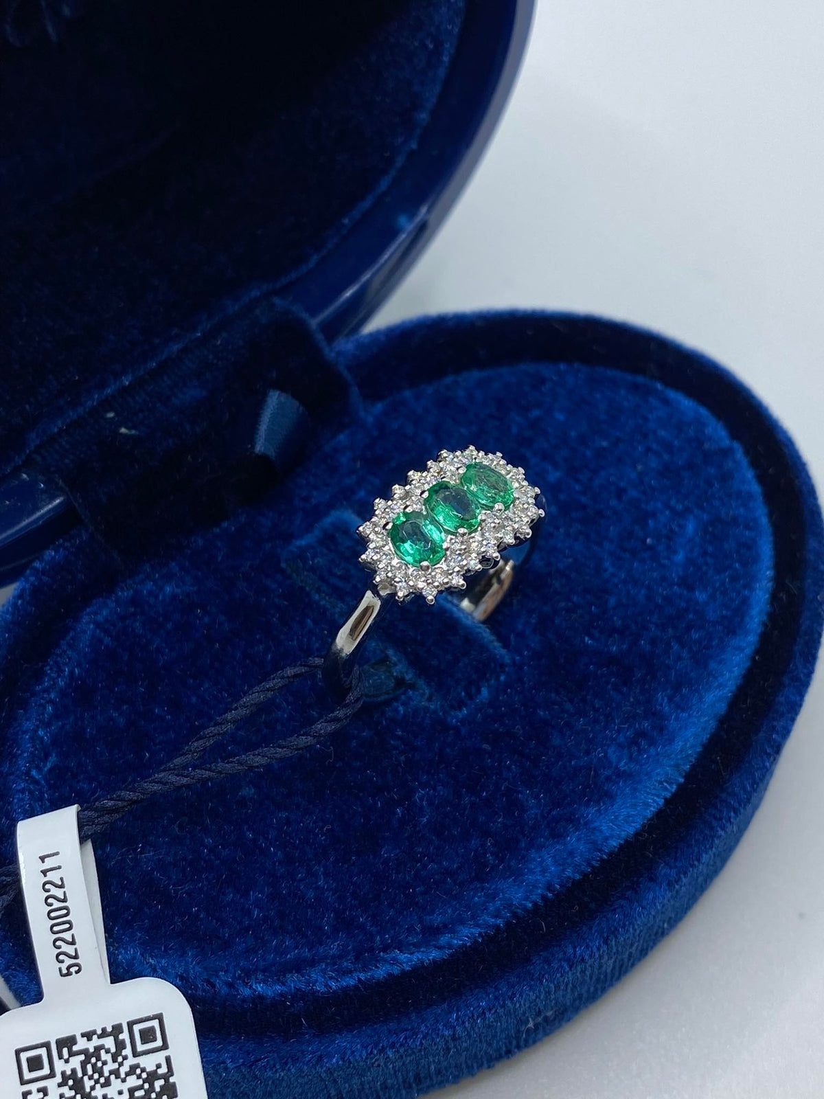 Anello Trilogy Recarlo Camelia con Diamanti e Smeraldo
