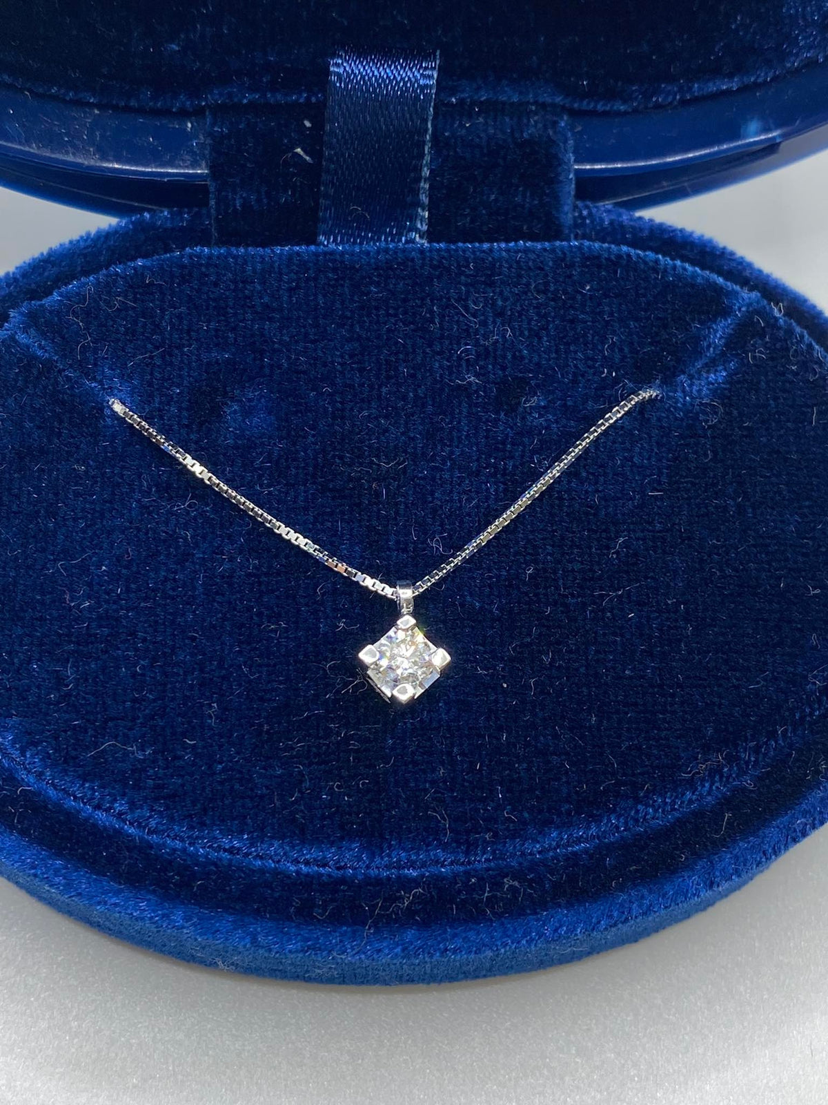 Collana Recarlo Punto Luce Maria Teresa con Diamante Ct 0.16