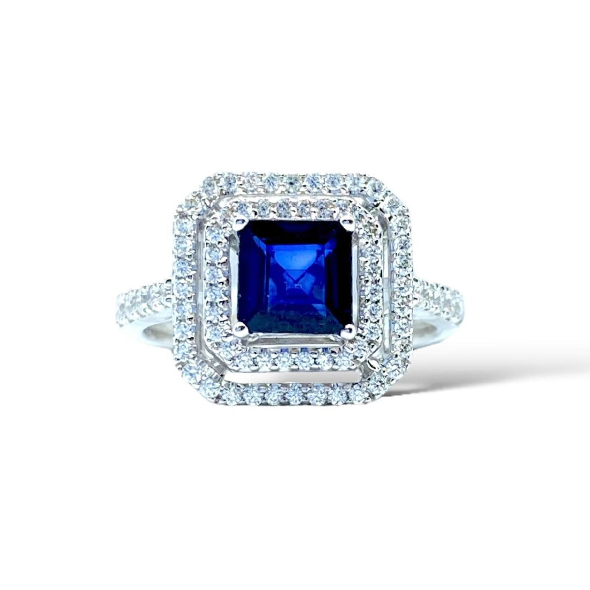Anello Donna Oro 18KT con Zaffiro Ct 1.80 e Diamanti