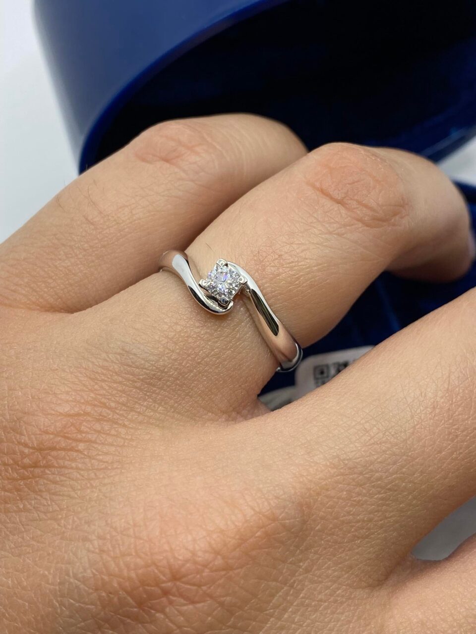 Anello Recarlo Solitario Maria Teresa con Diamanti Ct. 0.18