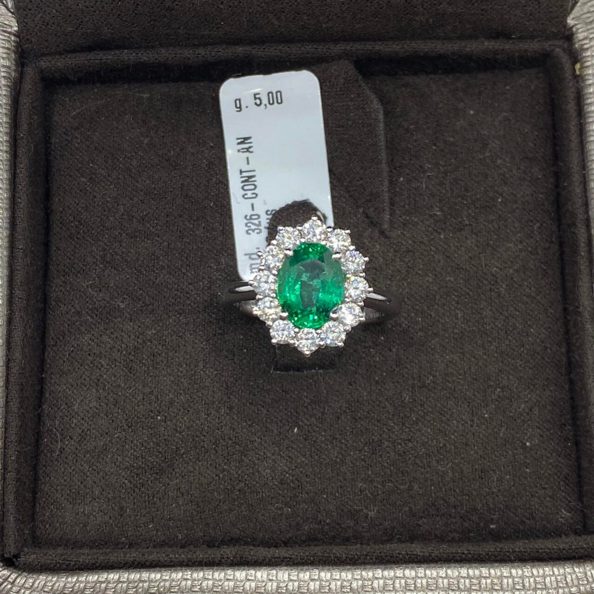 Anello Donna Crivelli con Smeraldo Ct 1.53 e Diamanti