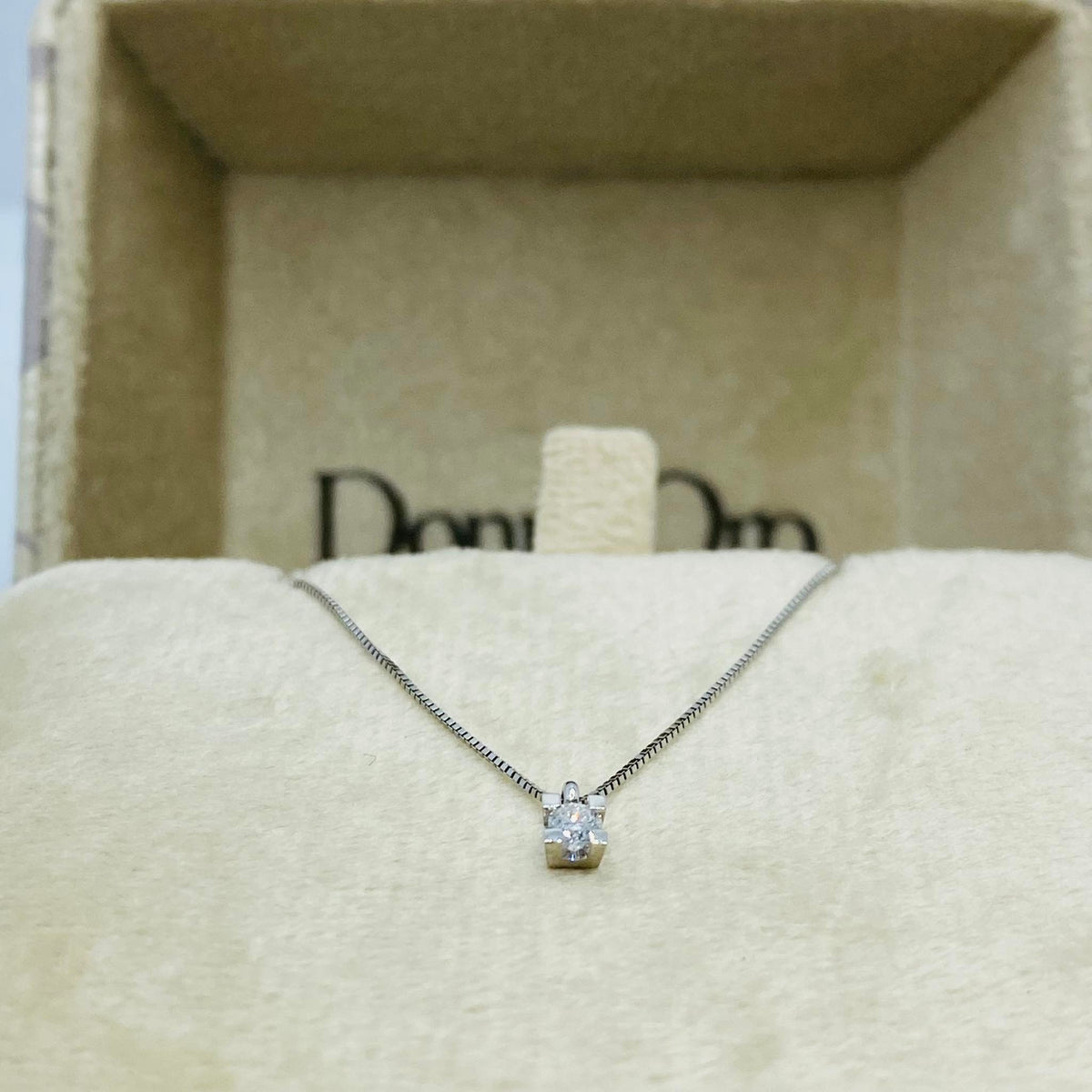 Collana Punto Luce Donna Oro 18KT con Diamante Ct 0.06
