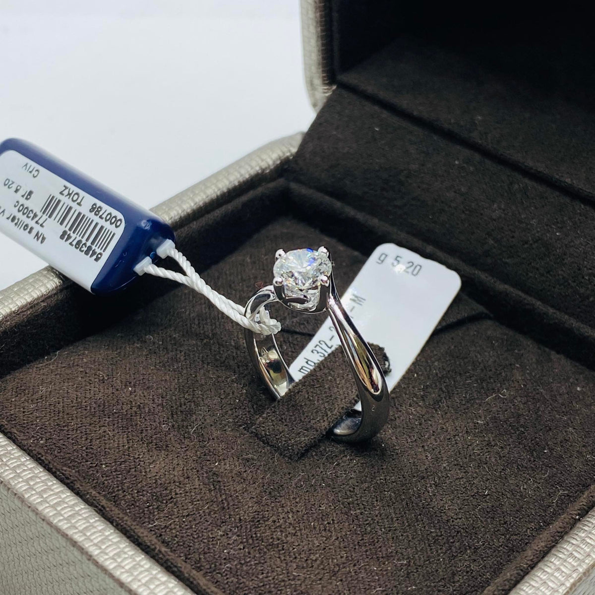 Anello Crivelli Solitario in Oro 18KT 18KT e Diamante GIA Ct 0.91