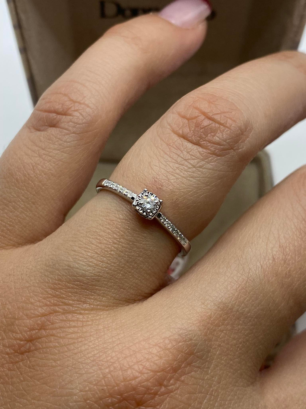 Anello Solitario Donna Oro 18KT con Diamante Ct 0.10