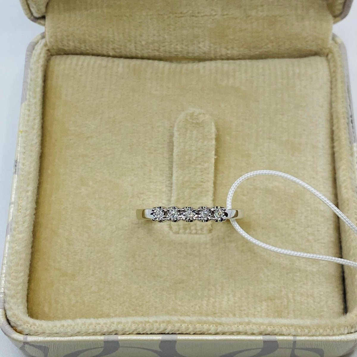 Anello Veretta a 5 Pietre Donna Oro 18KT con Diamanti Ct 0.03