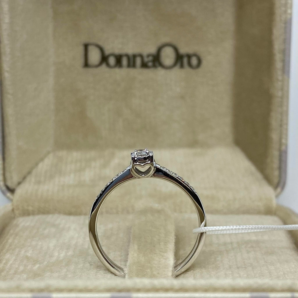 Anello Solitario Donna Oro 18KT con Diamante Ct 0.10