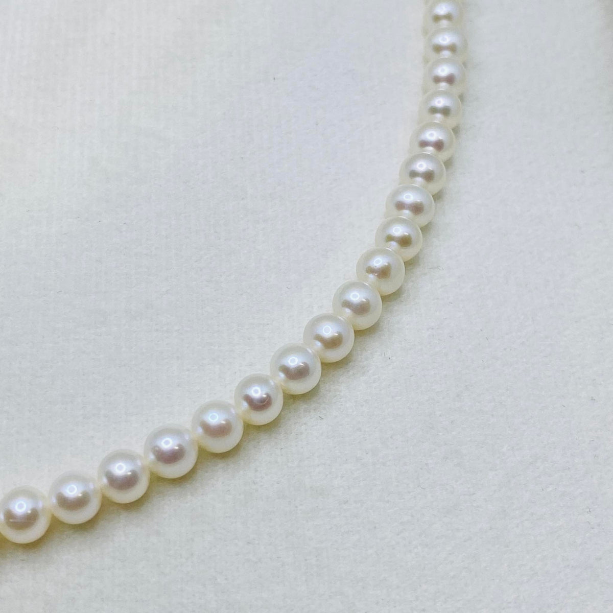 Collana Donna Oro 18KT con Perle Naturali mm 4-4,5