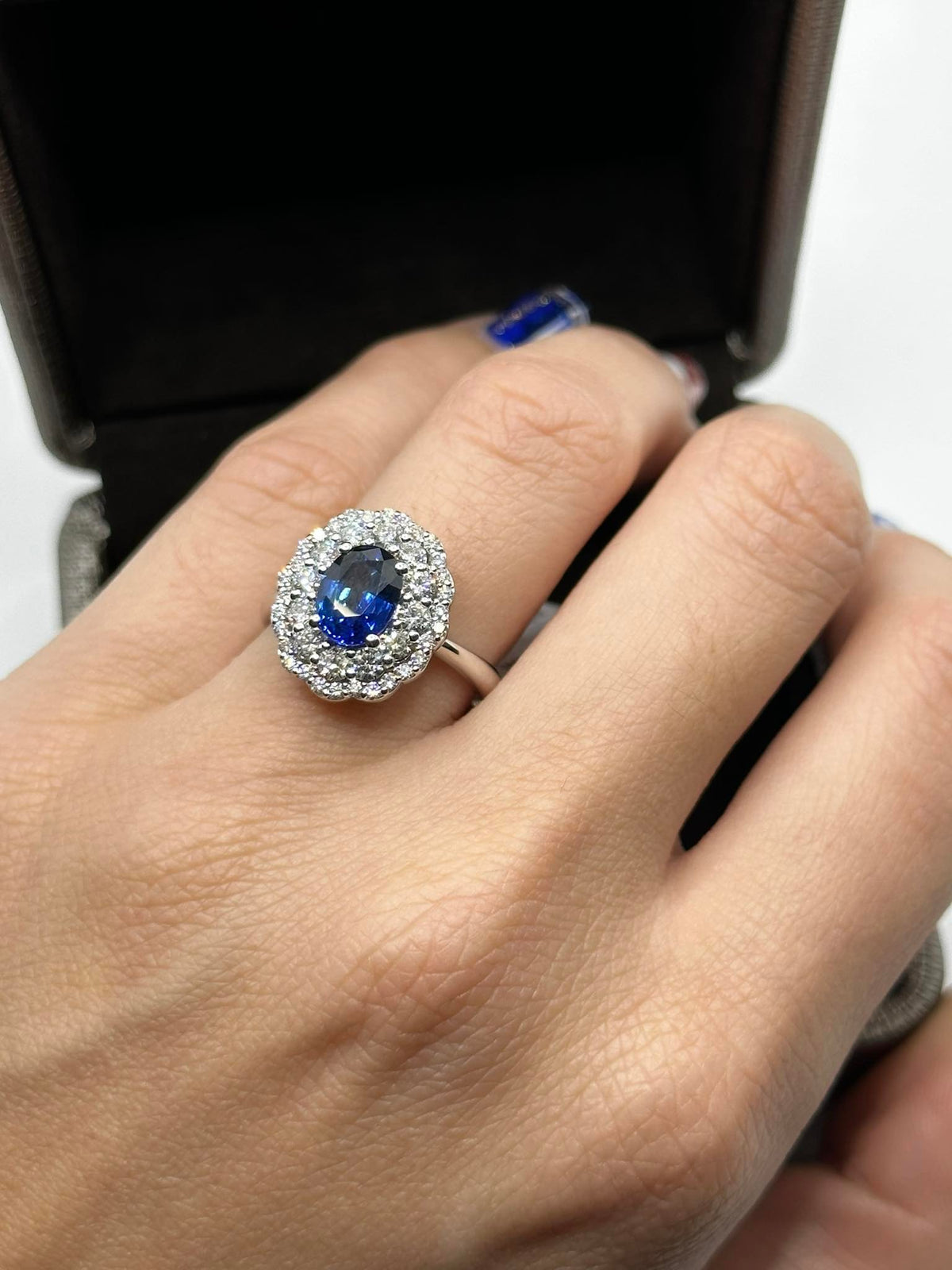 Anello Donna Crivelli con Diamanti e Zaffiro Ct. 1,54