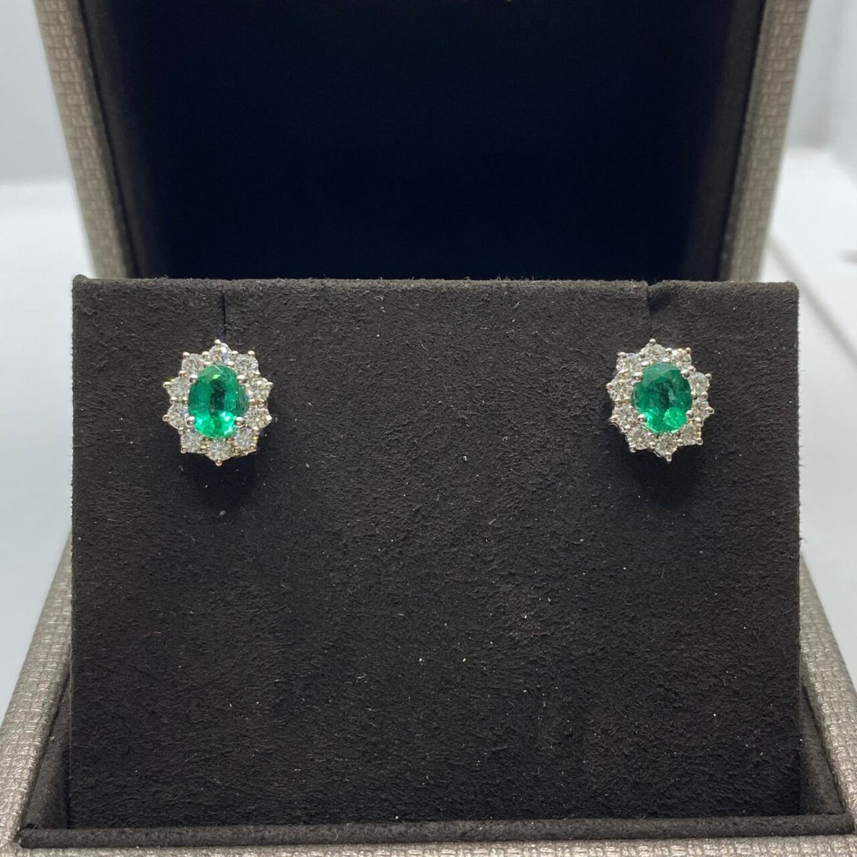 Orecchini Crivelli con Smeraldi Ct. 1,28 e Diamanti