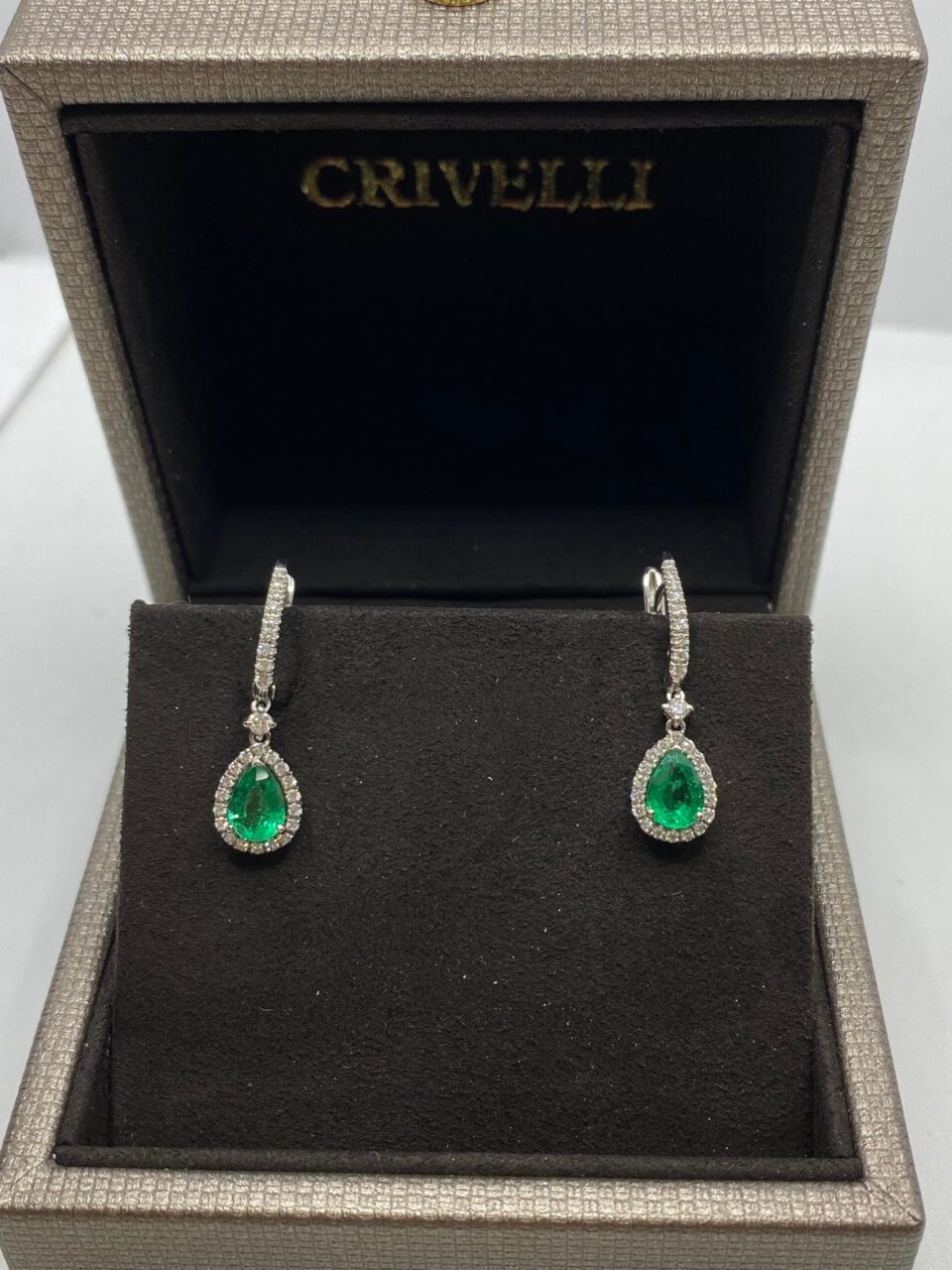 Orecchini Crivelli con Smeraldi Ct. 1,42 a Goccia e Diamanti