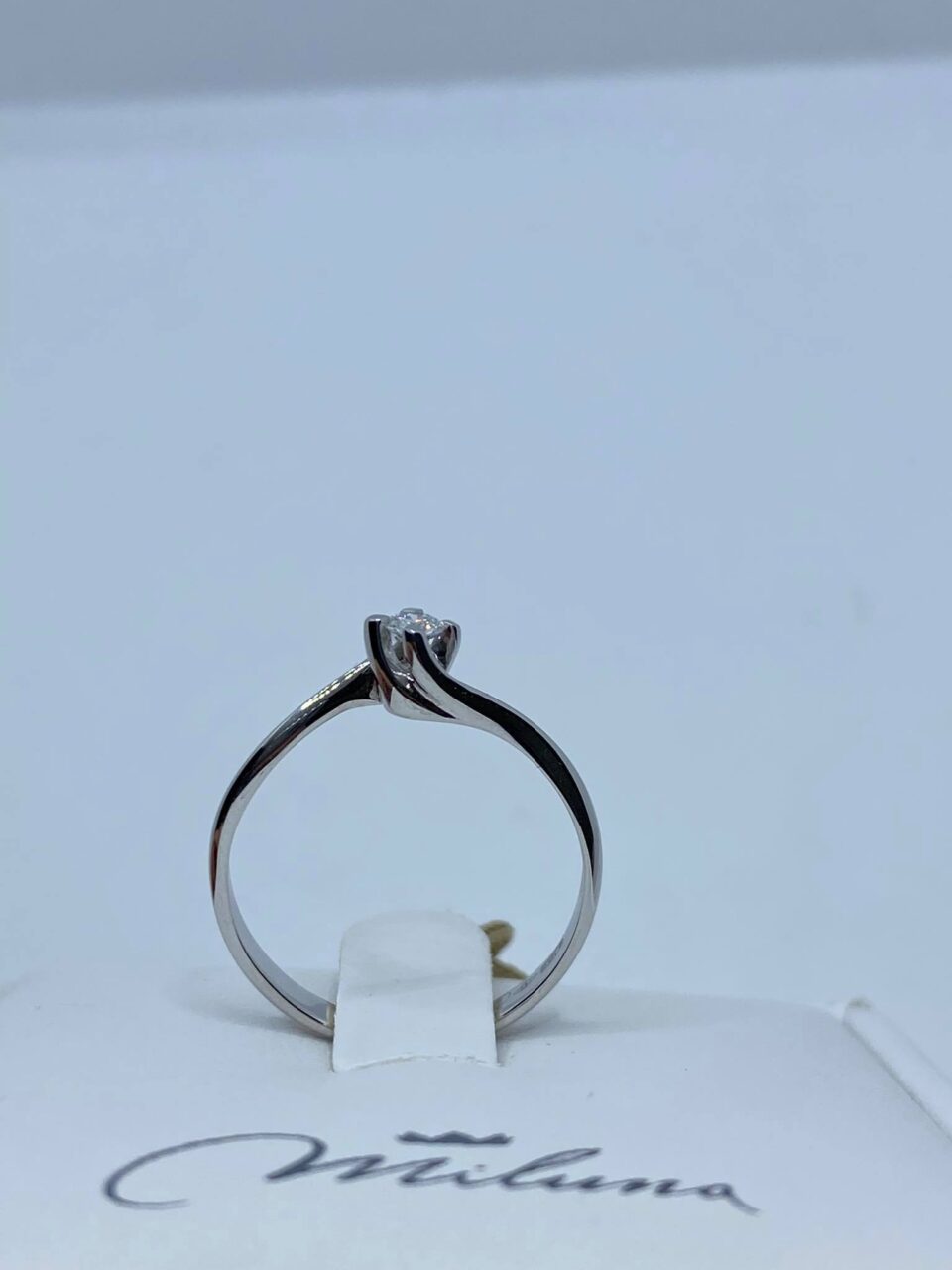 Anello Solitario Donna Miluna in Oro 18KT e Diamanti Ct. 0,10