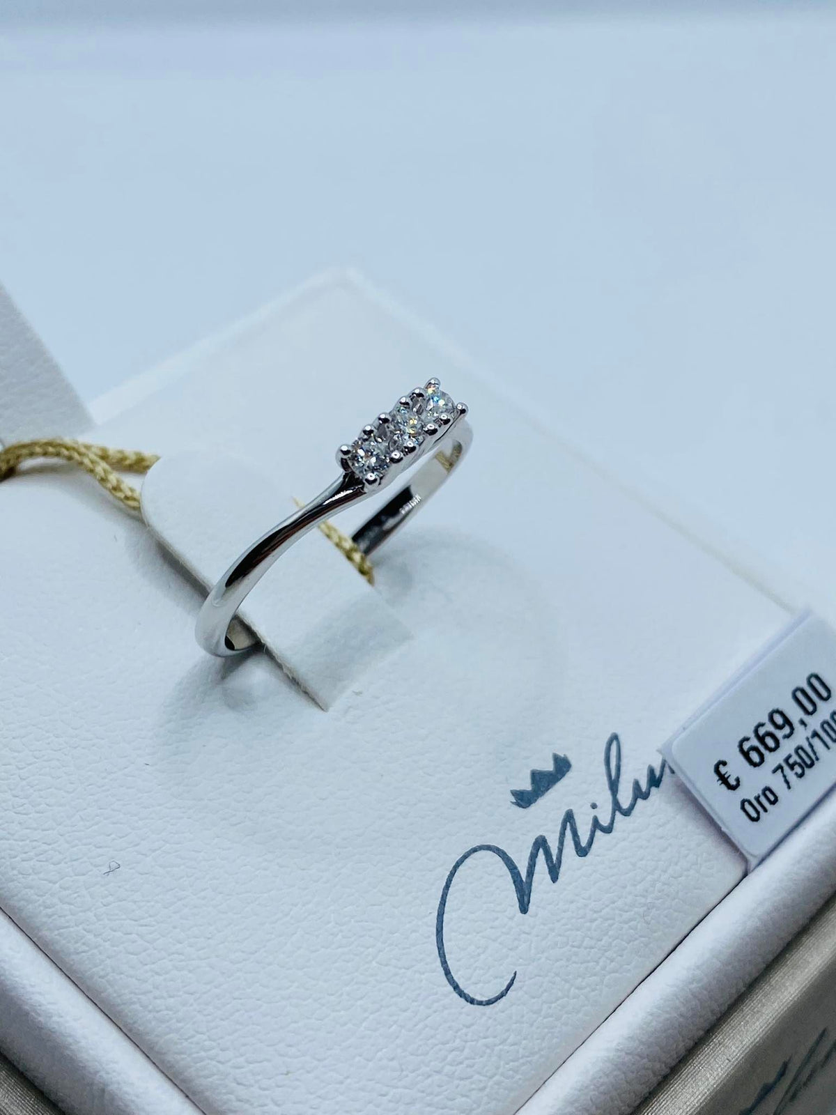 Anello Trilogy Donna Miluna in Oro 18KT e Diamanti Ct. 0,15