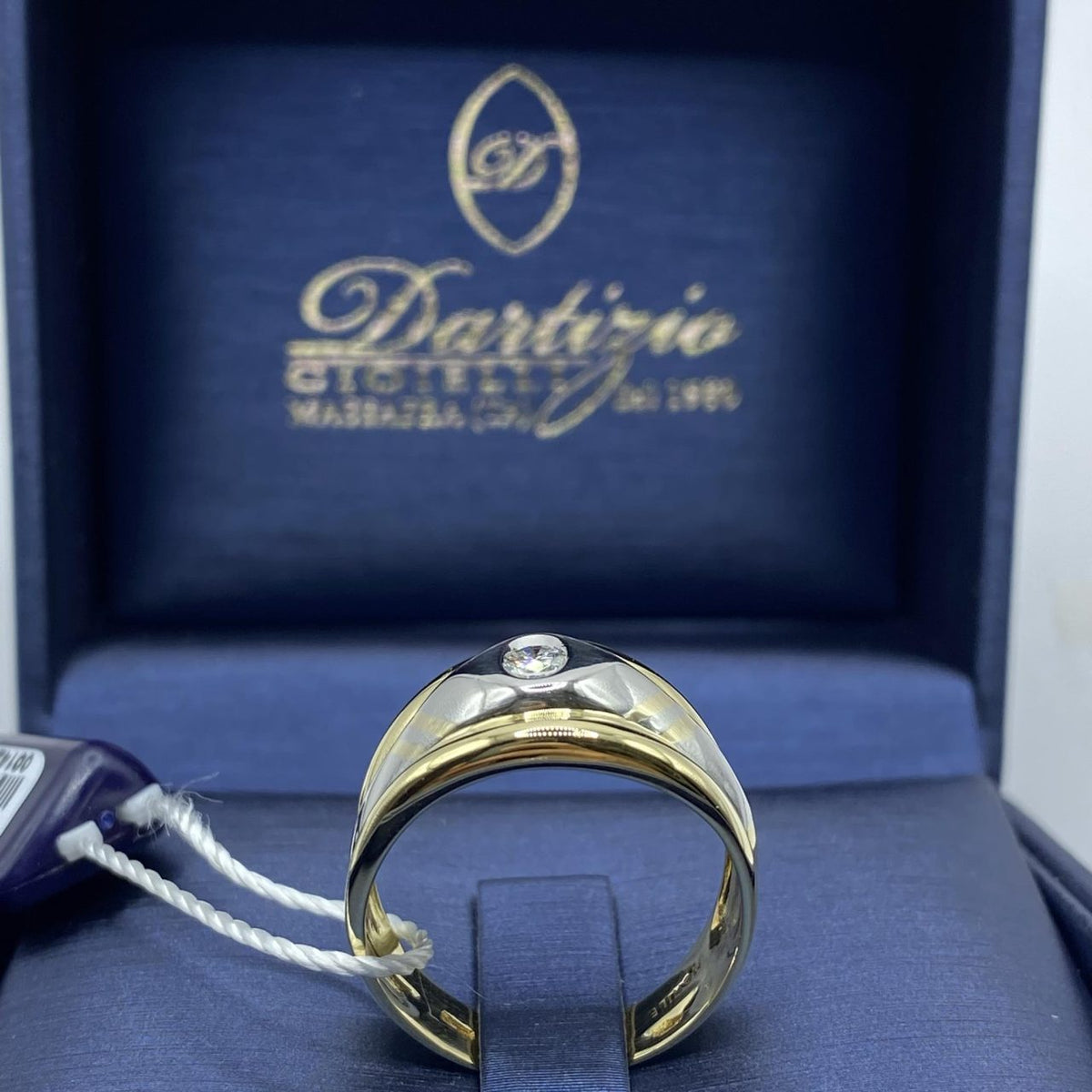 Anello a Fascia in Oro 18KT Bicolore con Diamante
