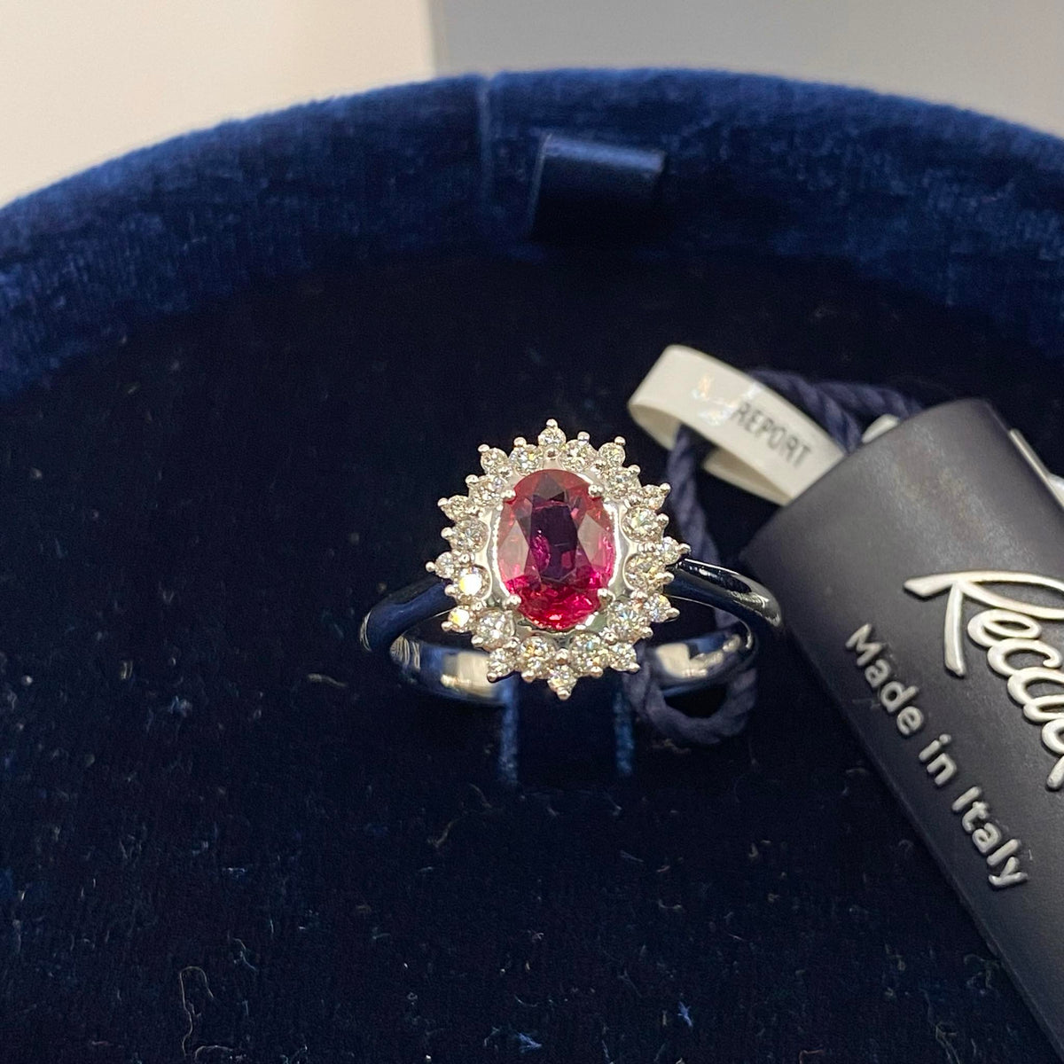 Anello Recarlo con Diamanti e Rubino Ct 0,84