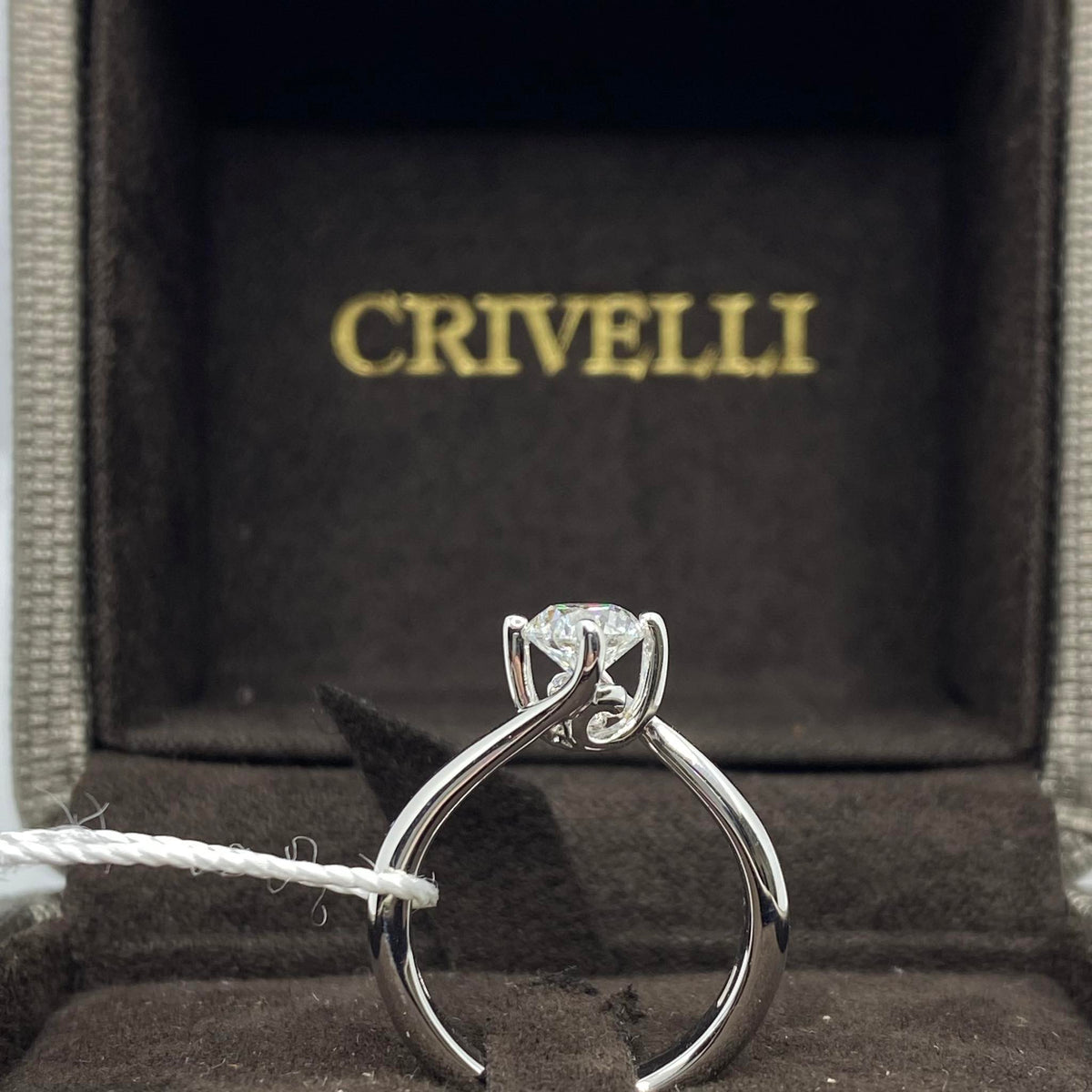 Anello Crivelli Solitario in Oro 18KT 18KT e Diamante Ct 1.00 HRD