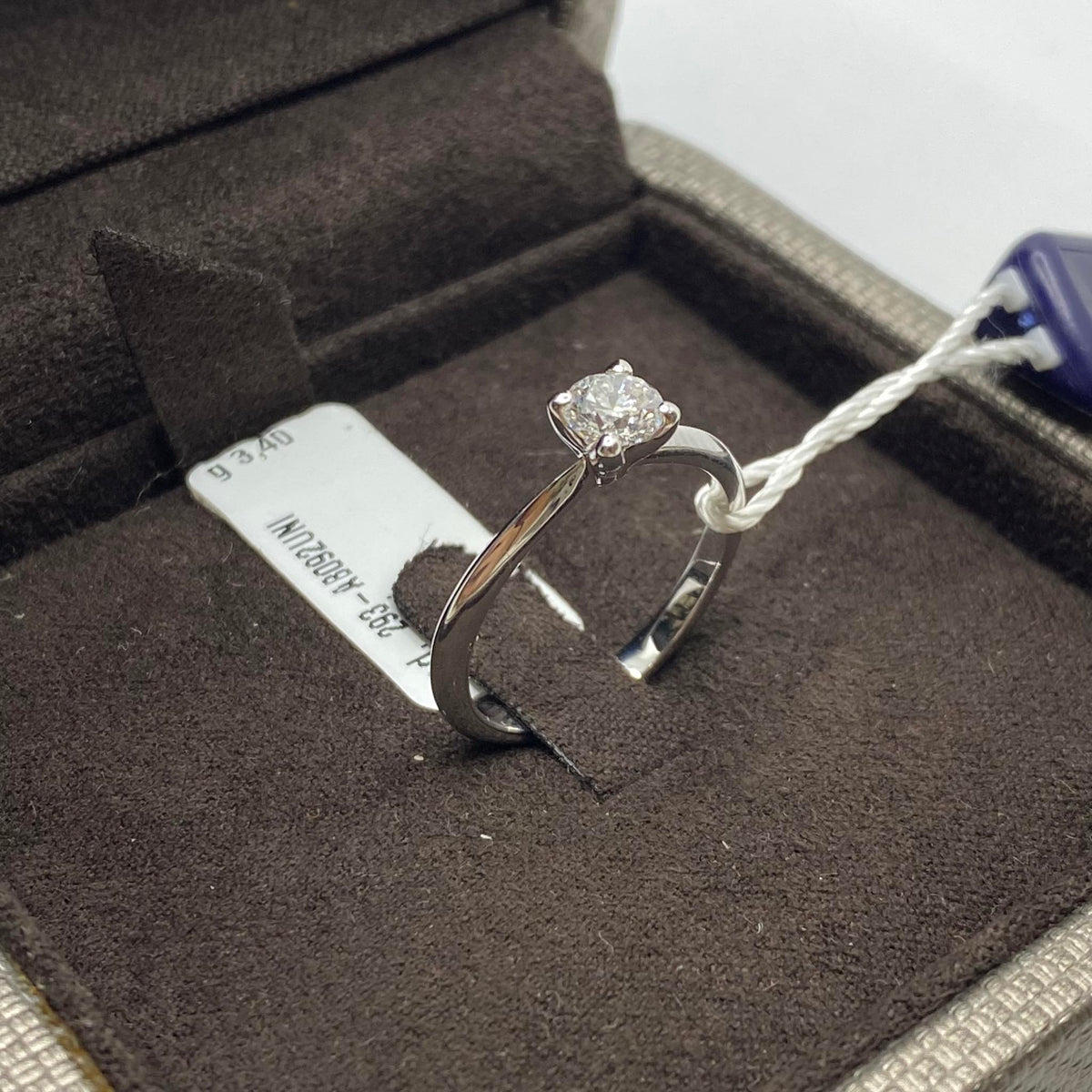 Anello Crivelli Solitario in Oro 18KT 18KT e Diamante Ct 0.46
