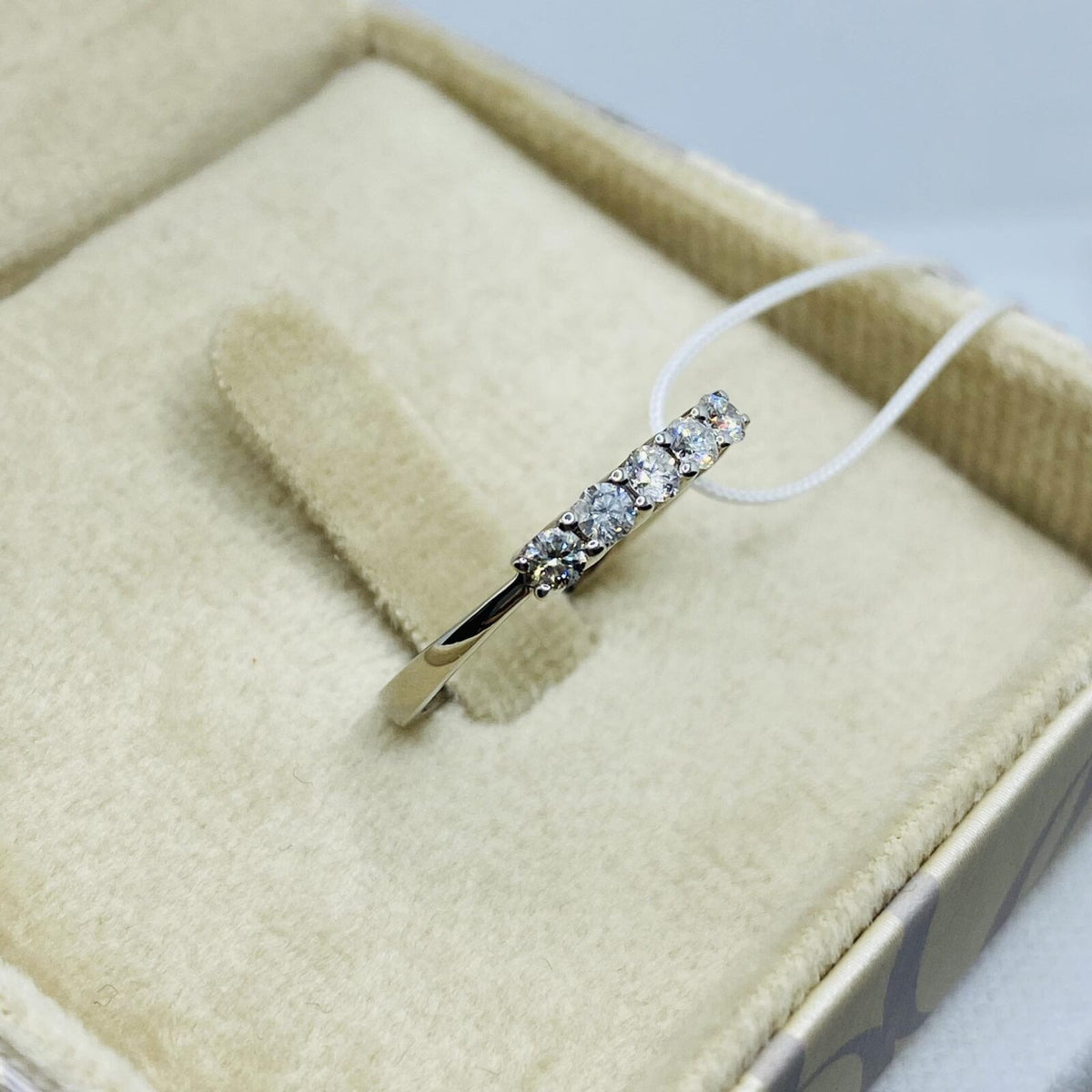 Anello Veretta a Cinque Donna Oro 18KT con Diamanti Ct. 0,35