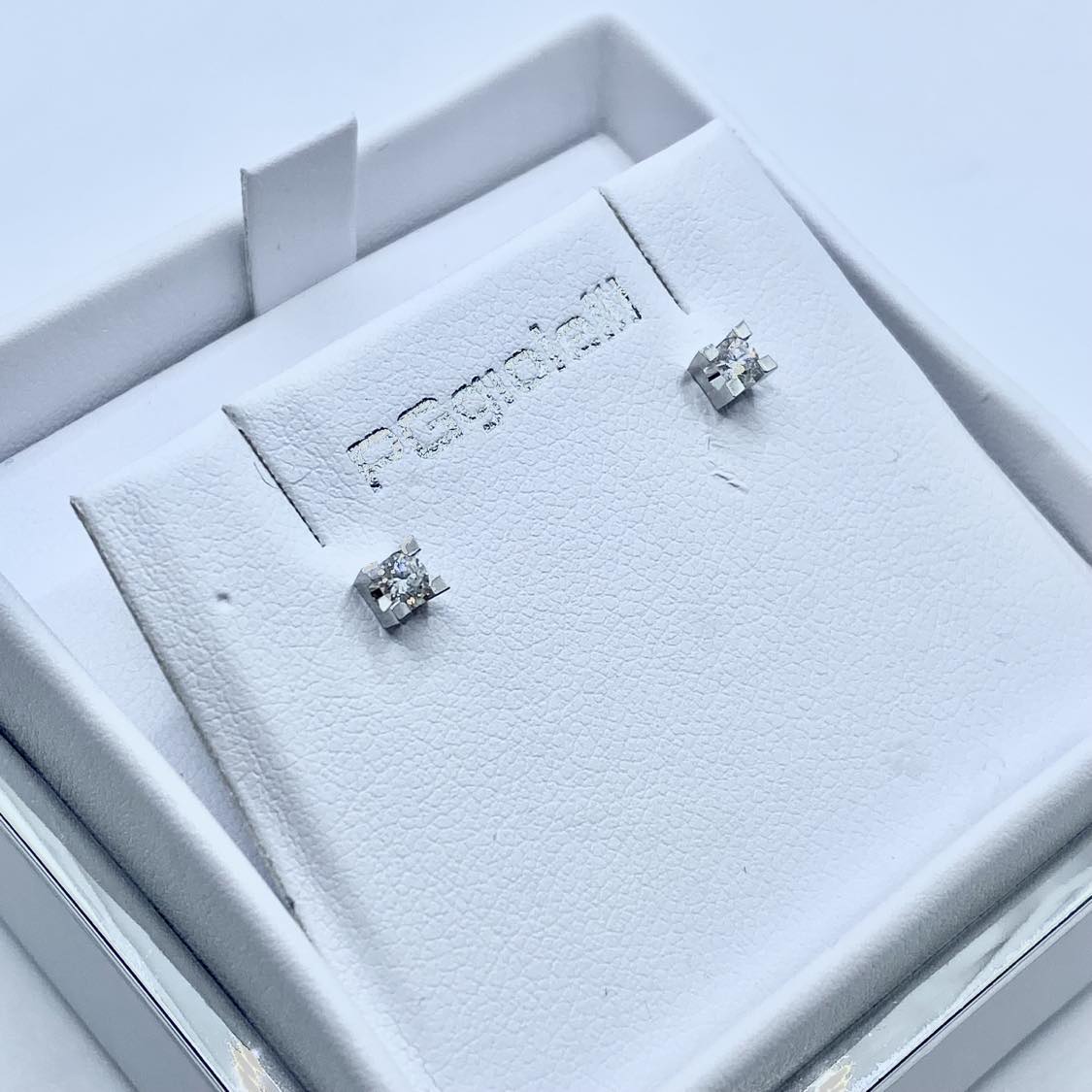 Orecchini Punto Luce Pg Gioielli con Diamanti Ct. 0,16