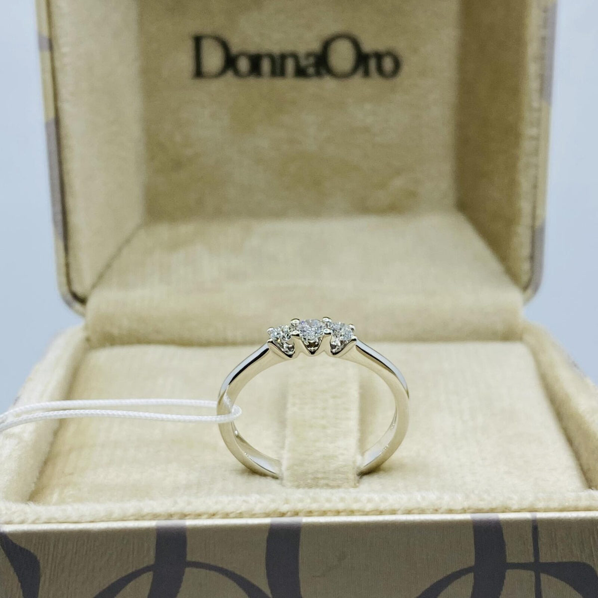 Anello Trilogu Donna Oro 18KT con Diamanti Ct. 0,23