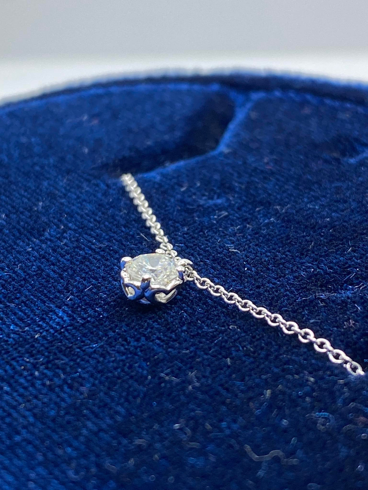 Collana Donna Punto Luce Anniversary in Oro 18KT e Diamante ct. 0,25