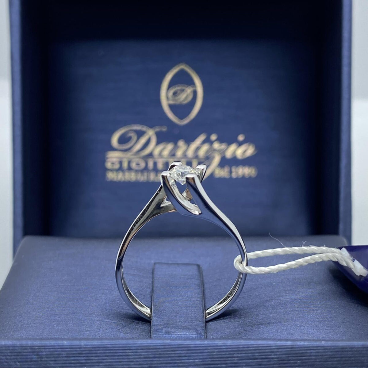 Anello Solitario PG Gioielli in Oro 18KT 18KT e Diamante Ct. 0,24