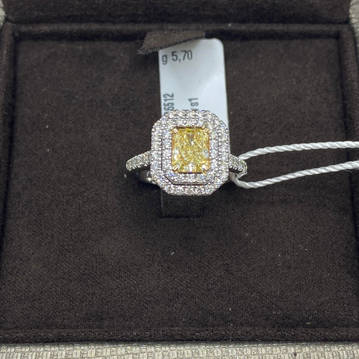 Anello Crivelli in Oro 18KT 18KT con Diamante Fancy Gia Ct 1,14