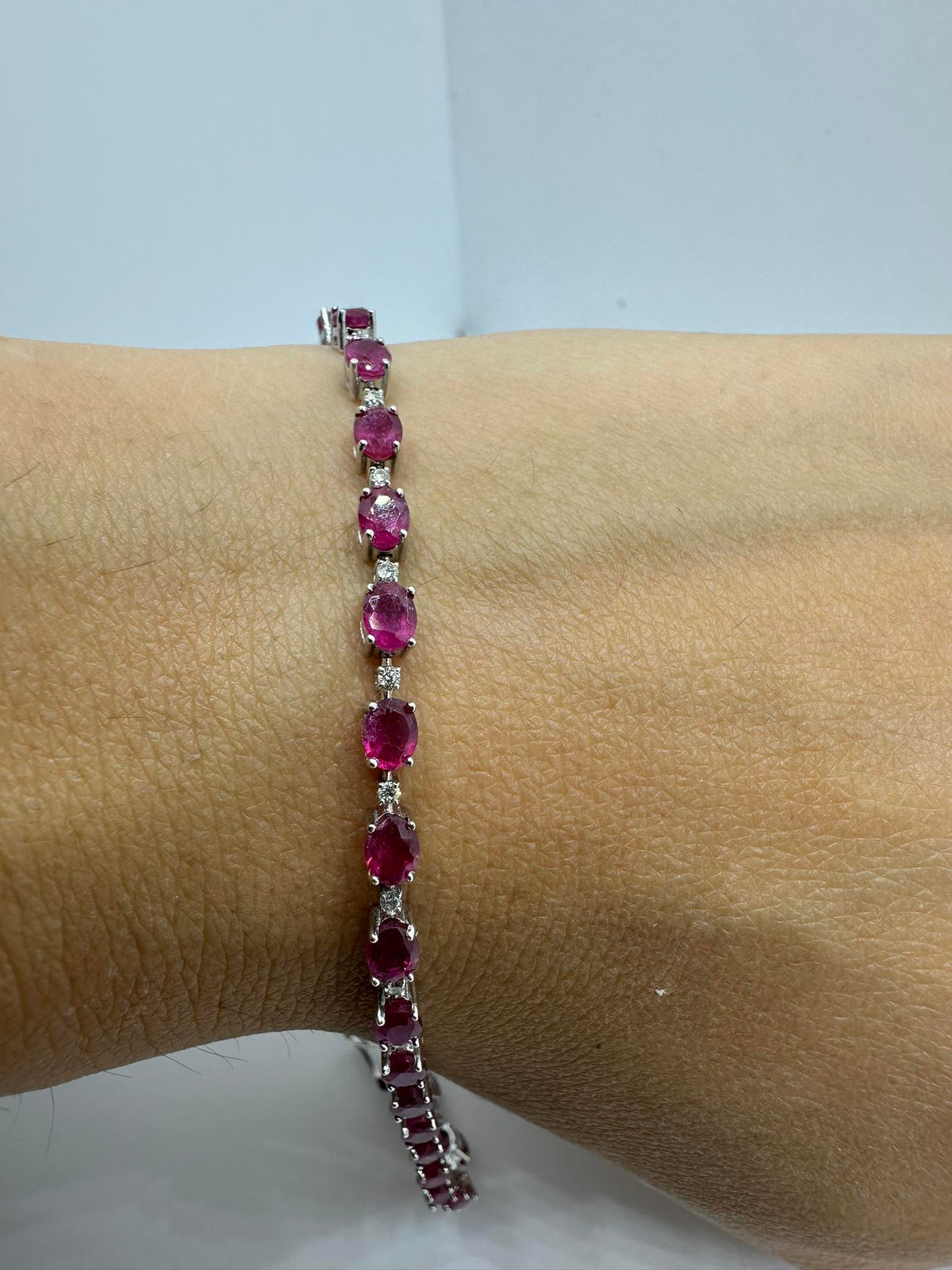 Bracciale Tennis Donna Oro 18KT con Diamanti e Rubini Ct. 6.50
