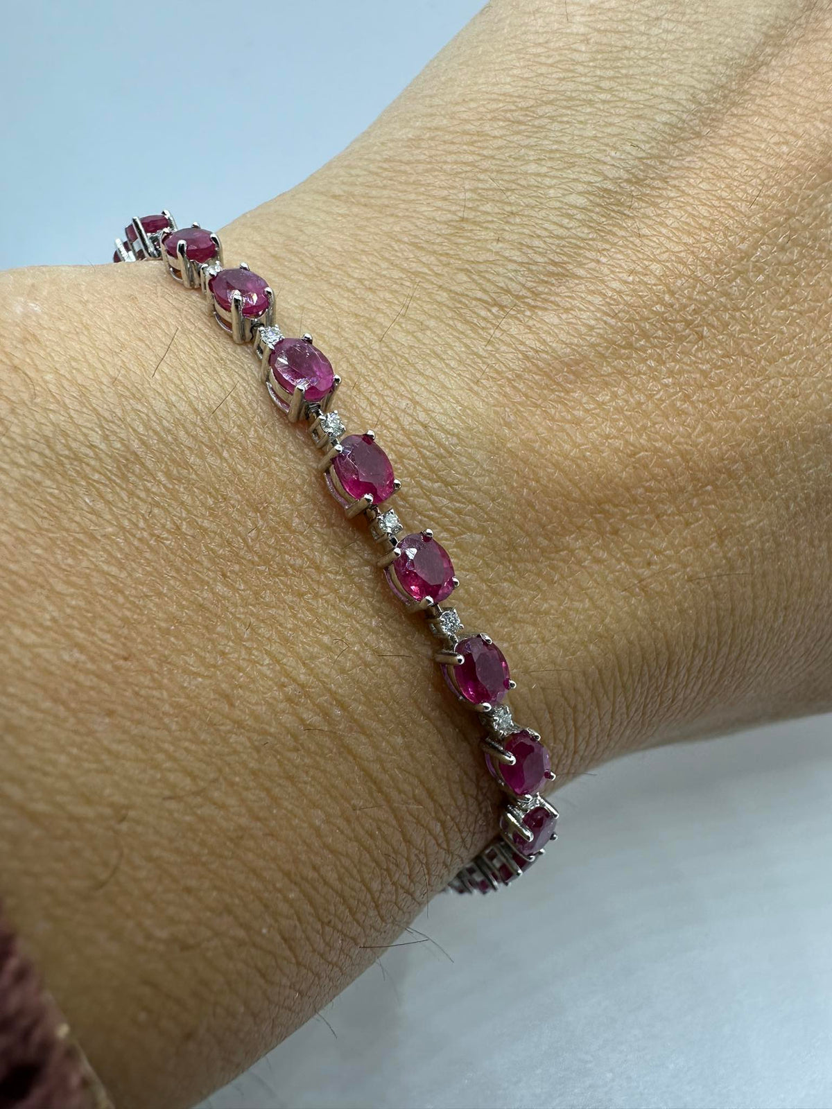 Bracciale Tennis Donna Oro 18KT con Diamanti e Rubini Ct. 6.50