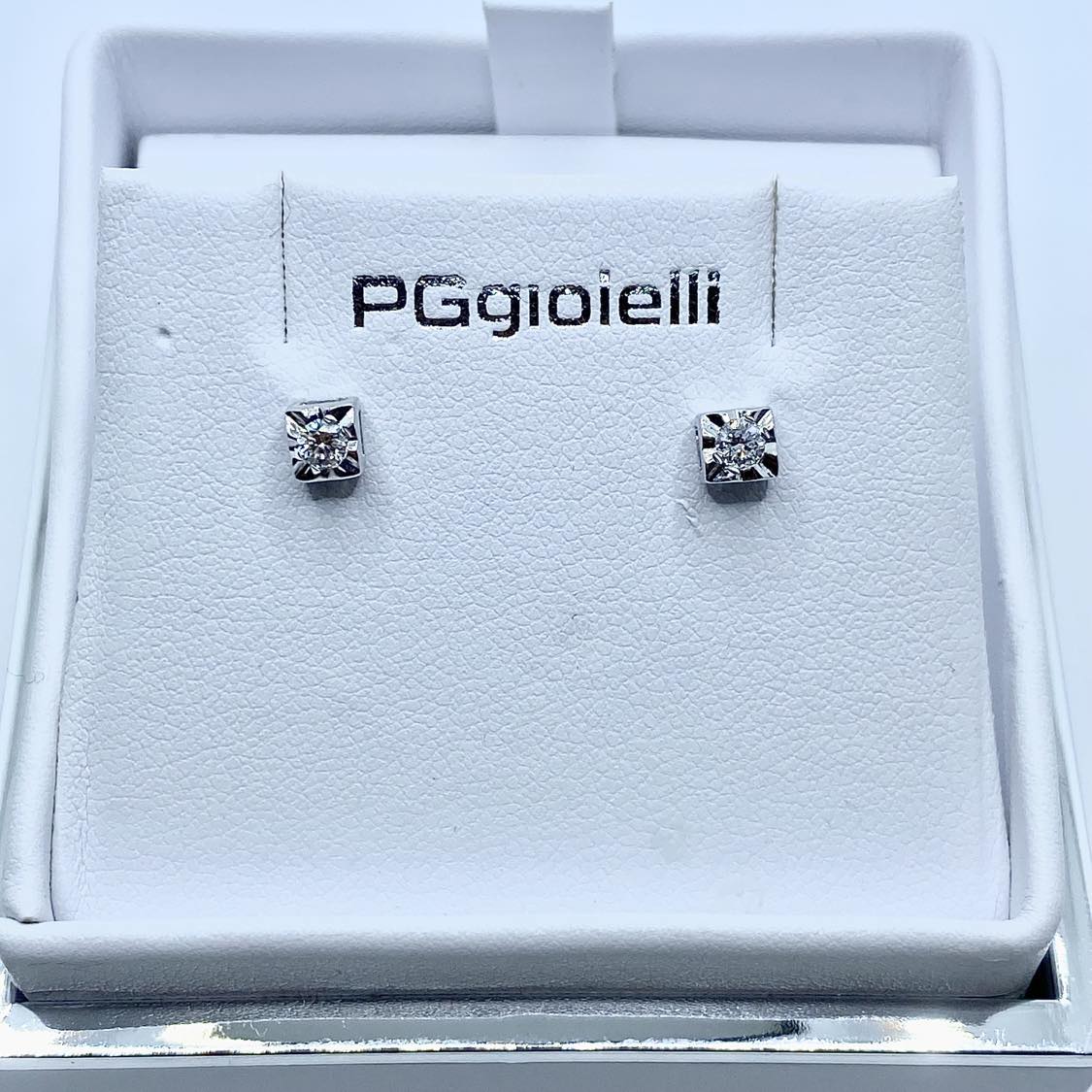 Orecchini Punto Luce Pg Gioielli con Diamanti Ct. 0,12