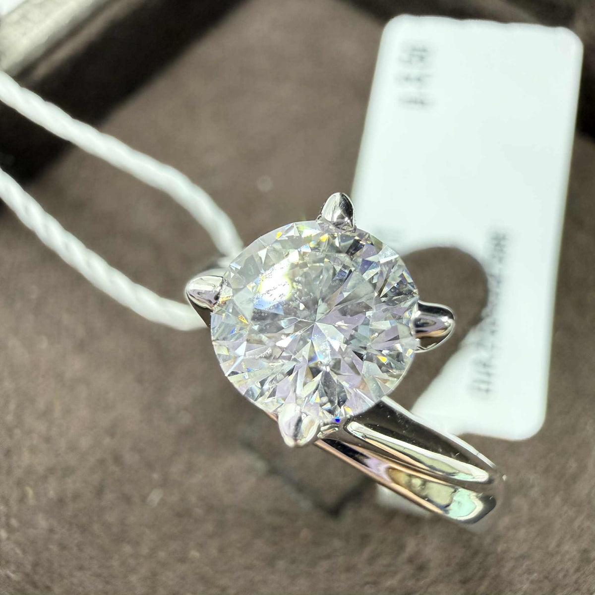 Anello Crivelli Solitario in Oro 18KT 18KT e Diamante GIA Ct 1.00