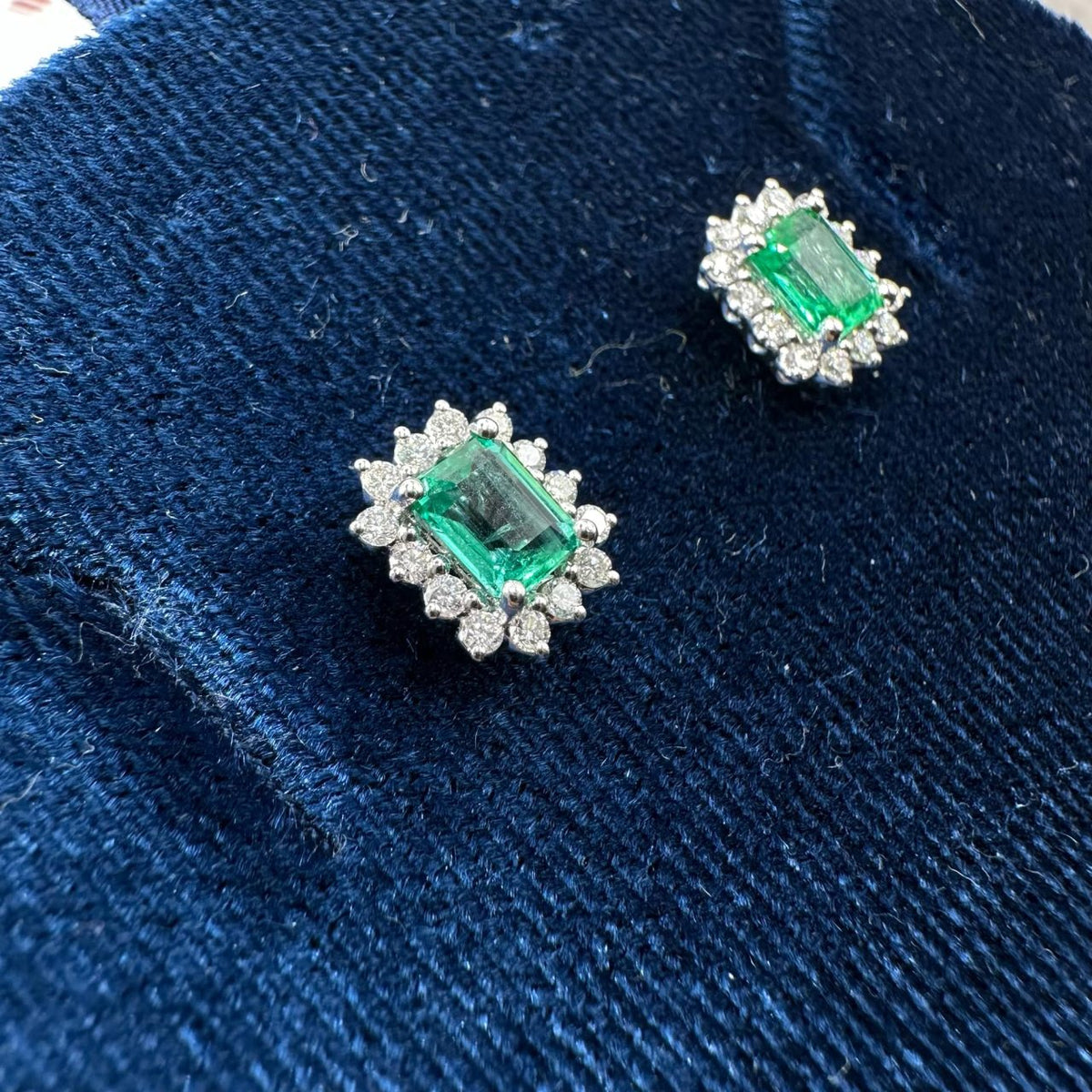 Orecchini Recarlo con Diamanti e Smeraldi Ct. 1,04